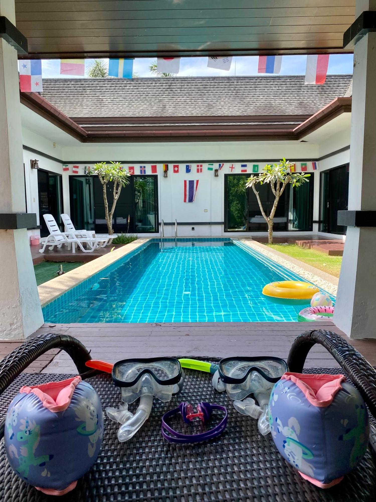 Lucky Villa,chalong Business District Villa *