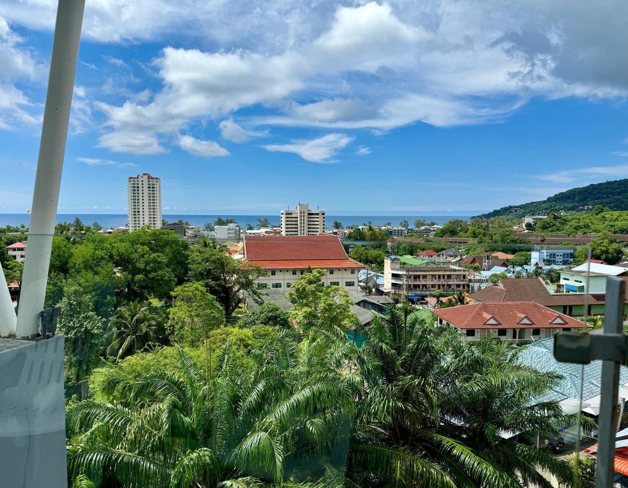 Pangsapuri Sea View At Chic Condo, *