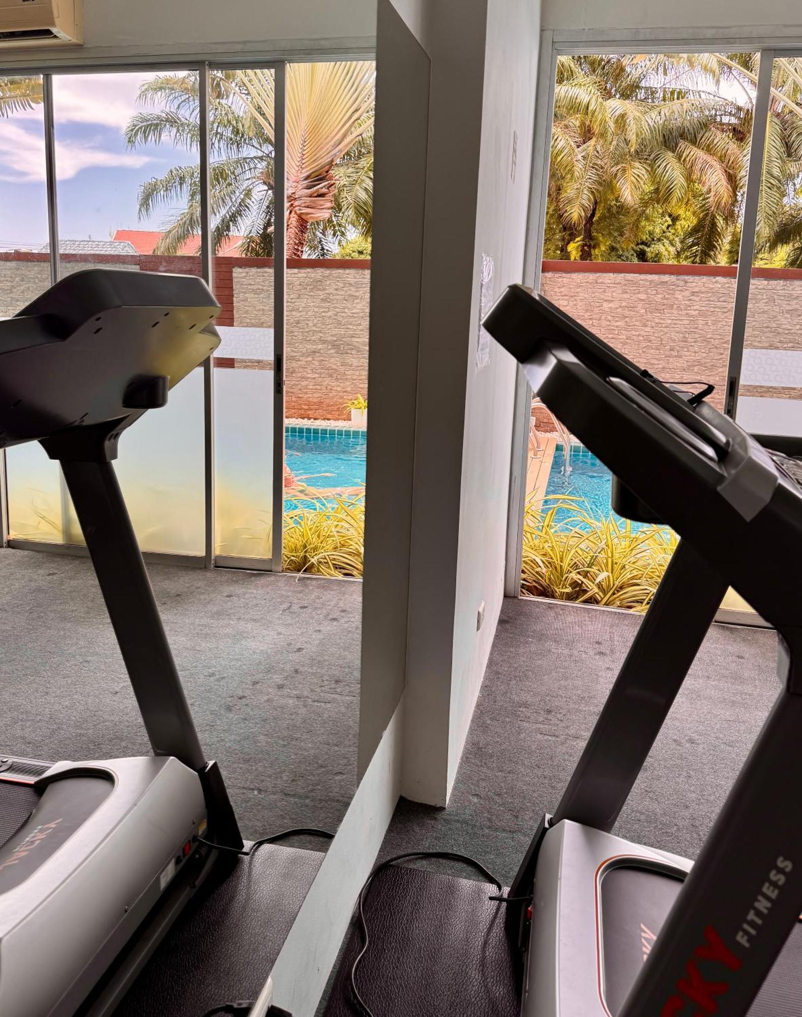 Sea View At Chic Condo, Pangsapuri Karon