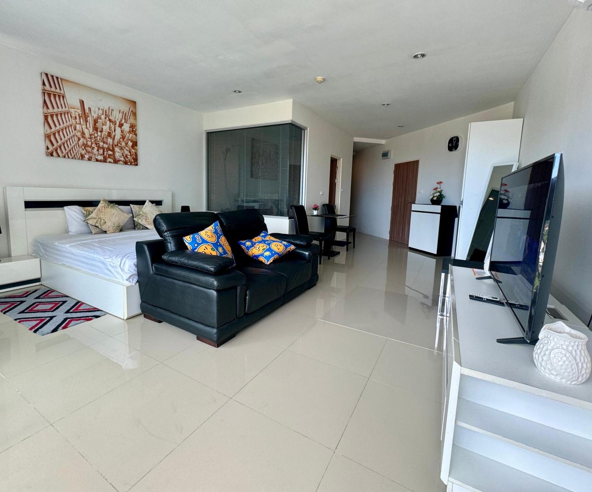 Sea View At Chic Condo, Pangsapuri Karon