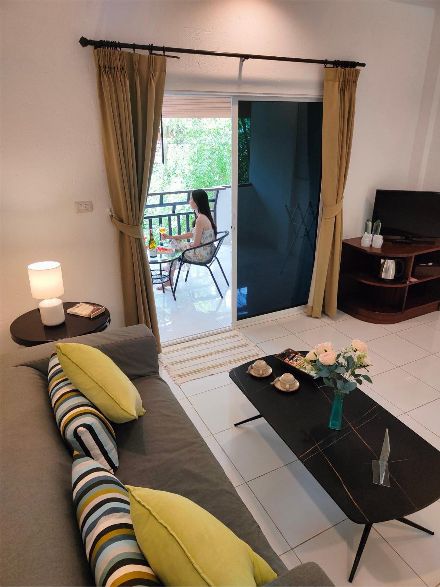 Phuket Jungle Experience Hotel Karon