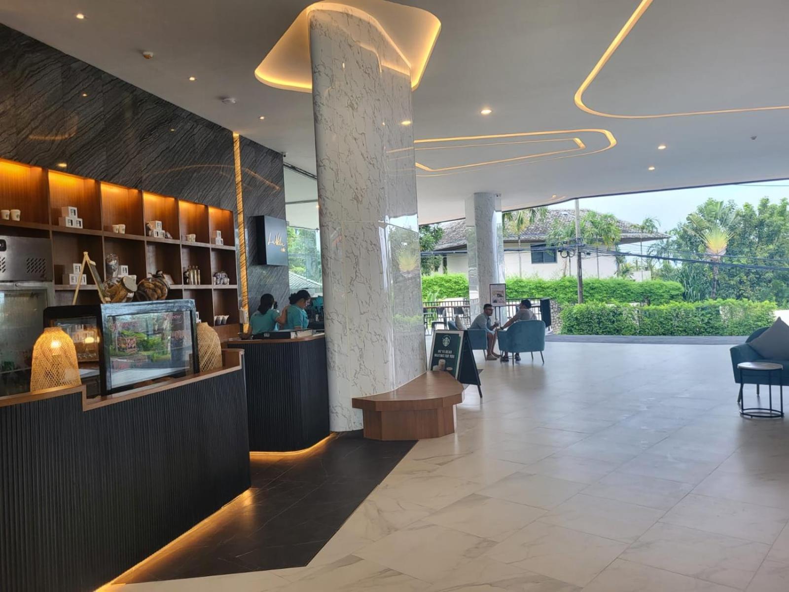 La Phuket Aparthotel 5*