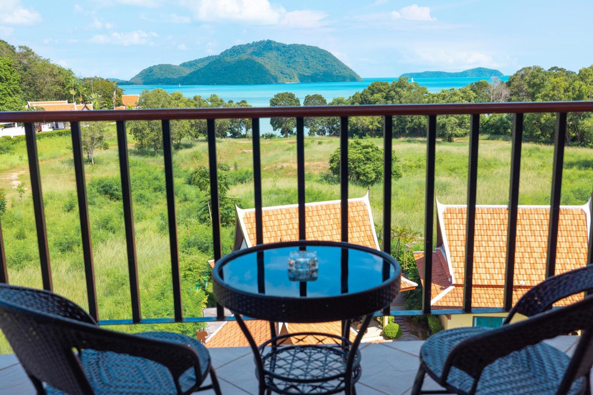 Phuket Kana International Hotel普吉岛卡娜国际酒店