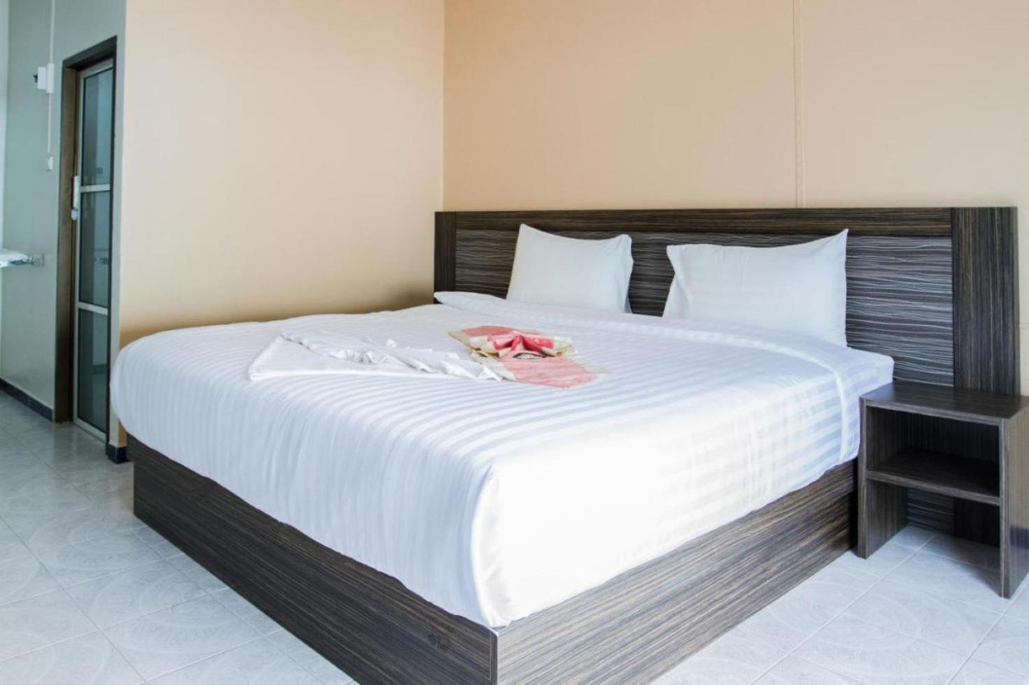 Hotel Cozy Nanai Patong