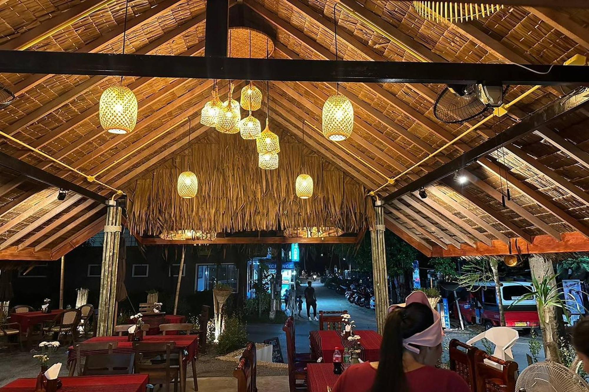 Hotel Ginis Kamala Beach