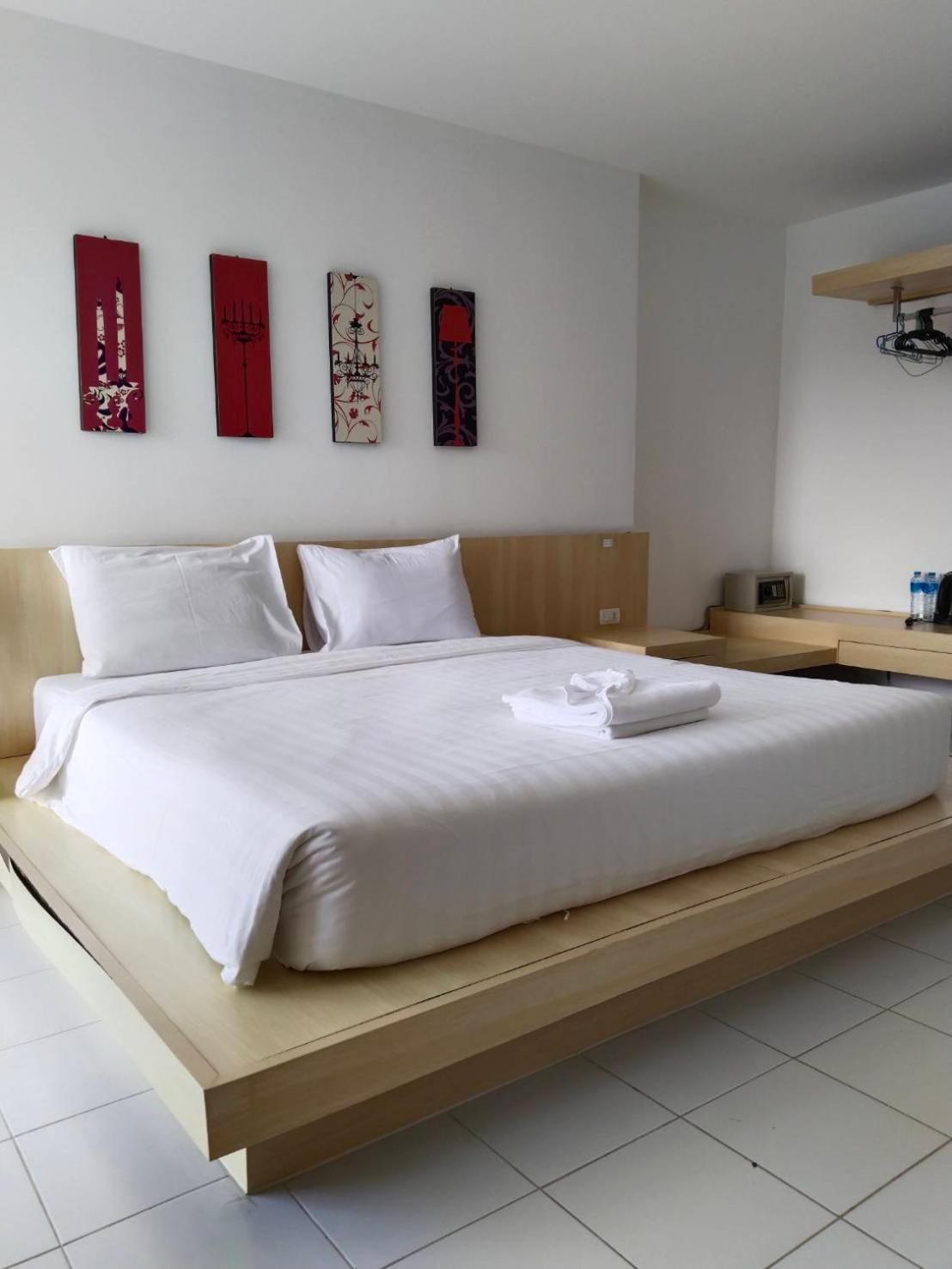 Hotel Urban
