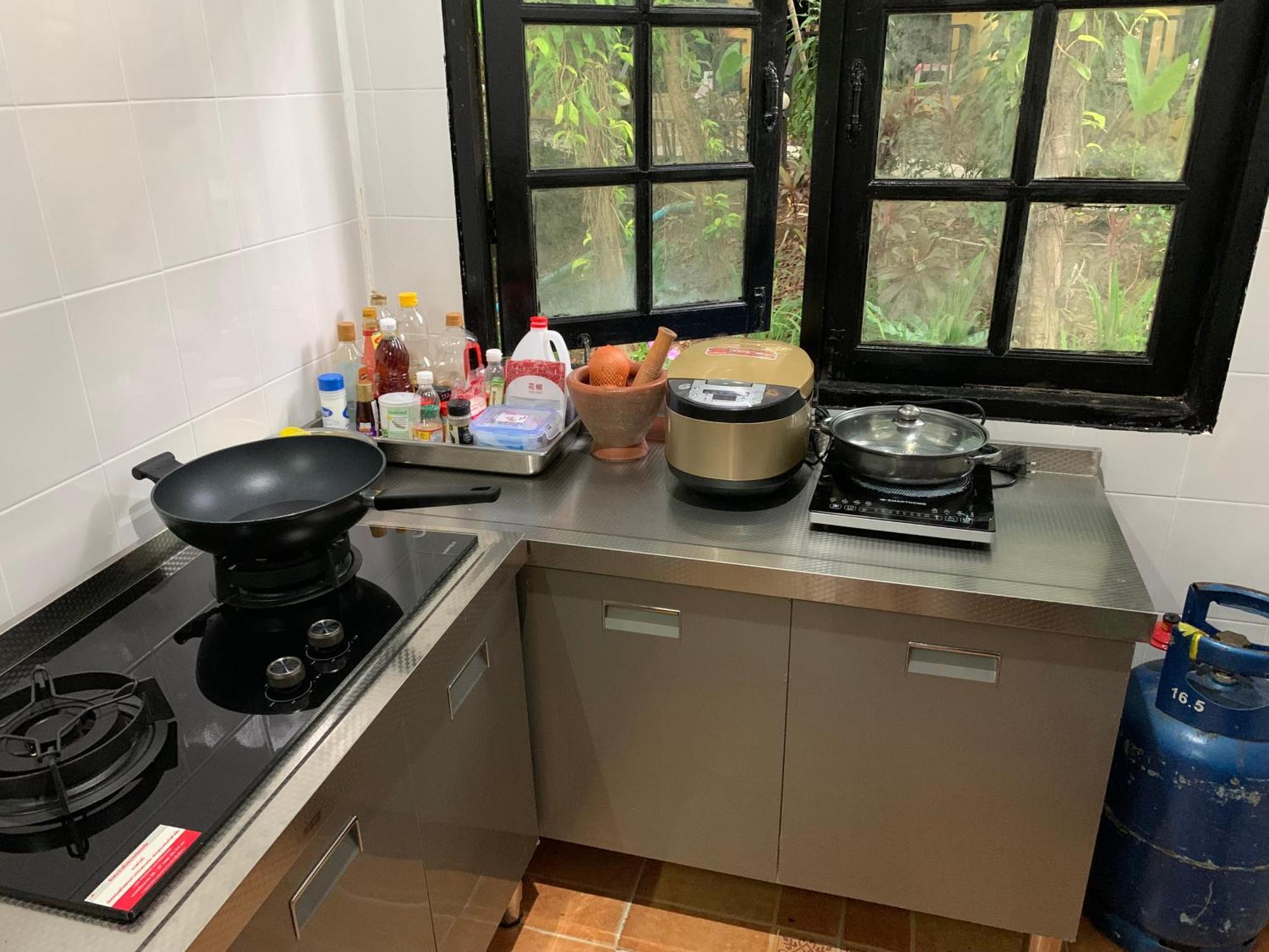 Accommodatie bij particulieren The Hill 芭东希尔酒店 *