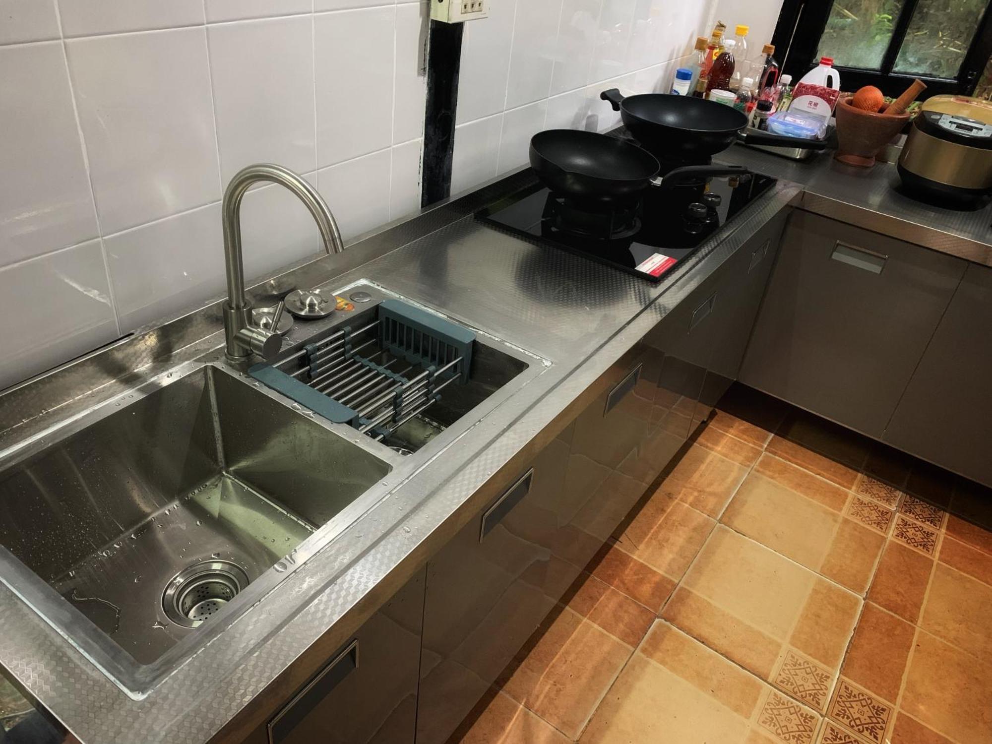 Accommodatie bij particulieren The Hill 芭东希尔酒店