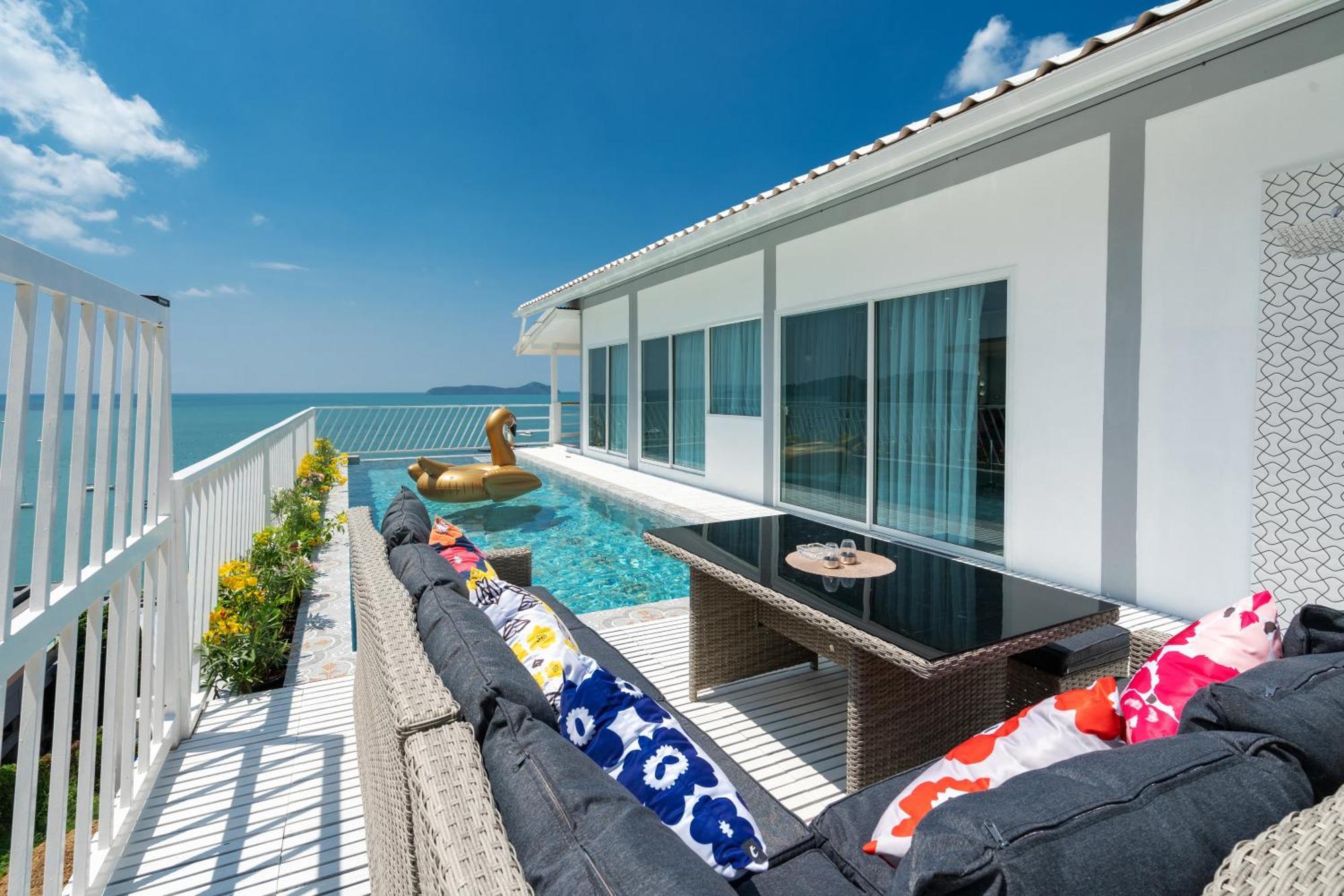 Mona Seaview Pool Front Aoyon Villa