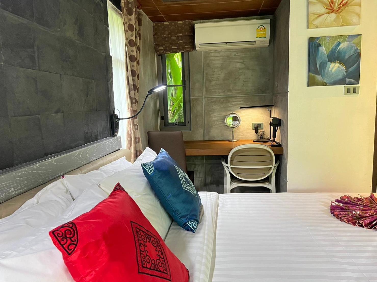 Bangtao Resort 3*