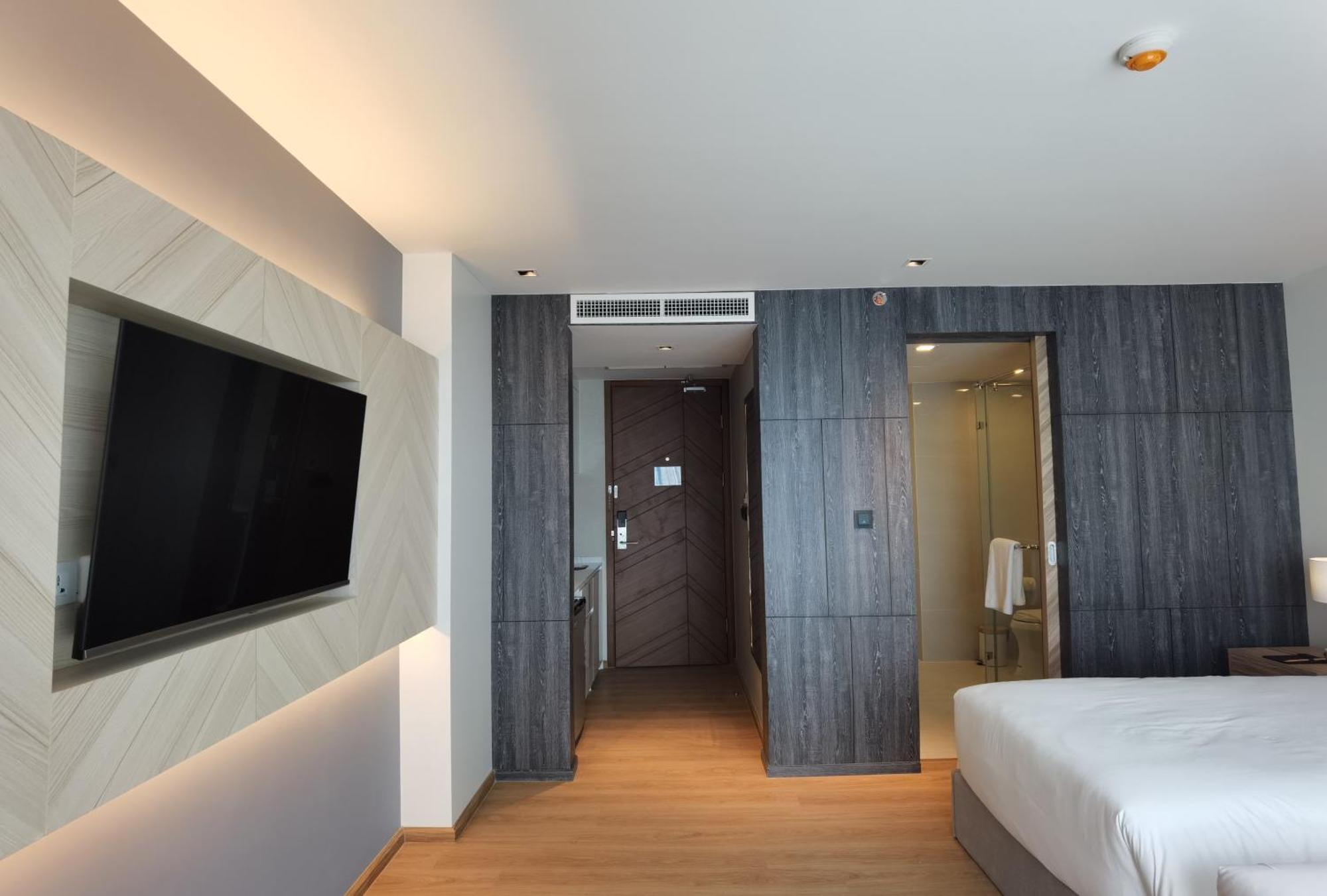 Wyndham La Phuket 5* Rawai