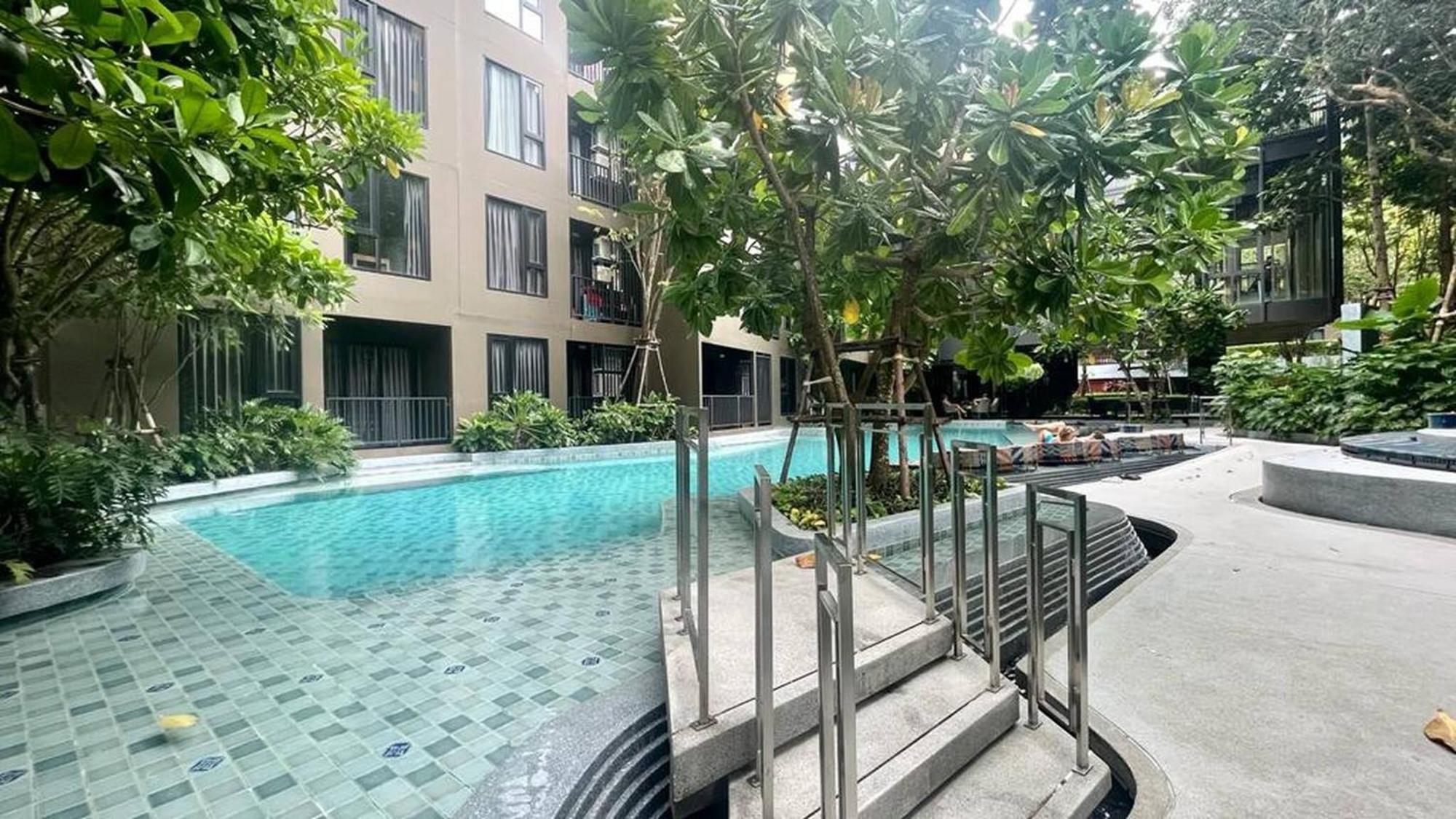 Hi-ended 28sqm Fully Furnished Apartment *