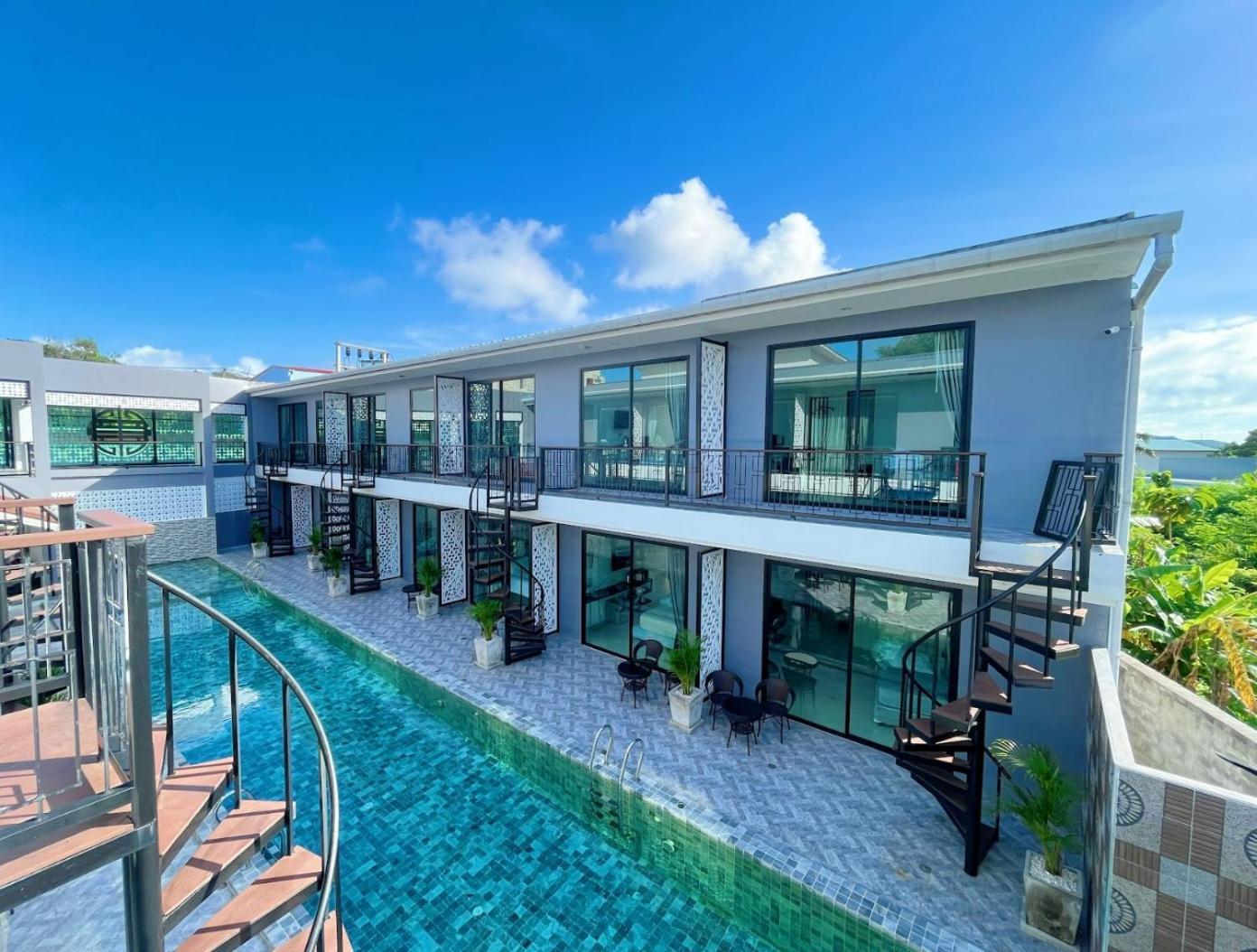 Natthawan Pool Access Hotel Rawai