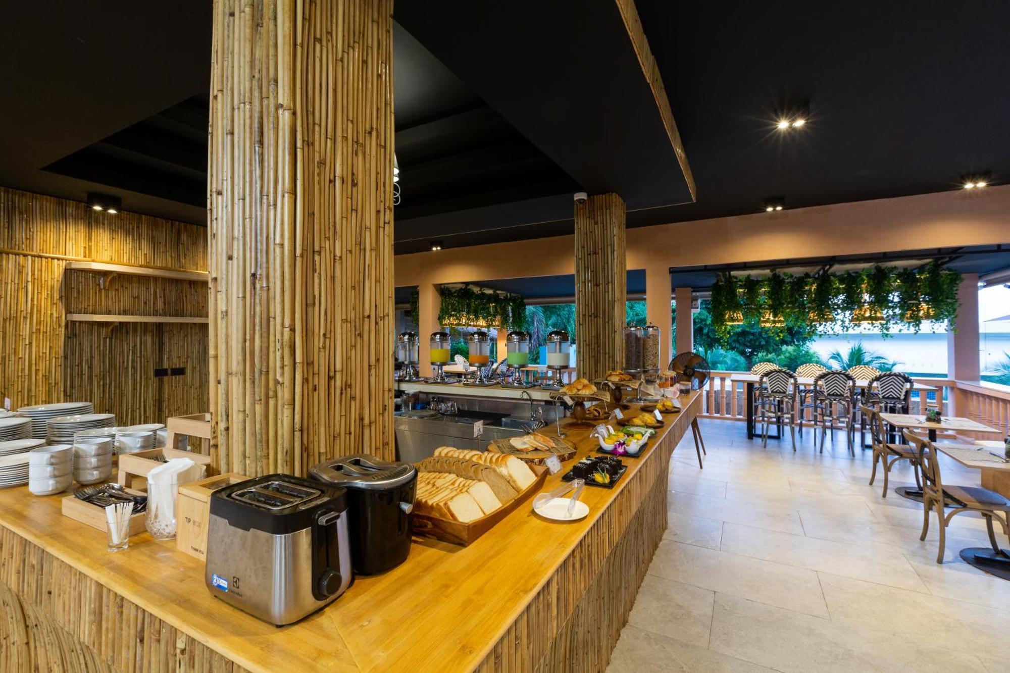 Amala Grand Bleu Hilltops - Sha Hotel Kamala Beach