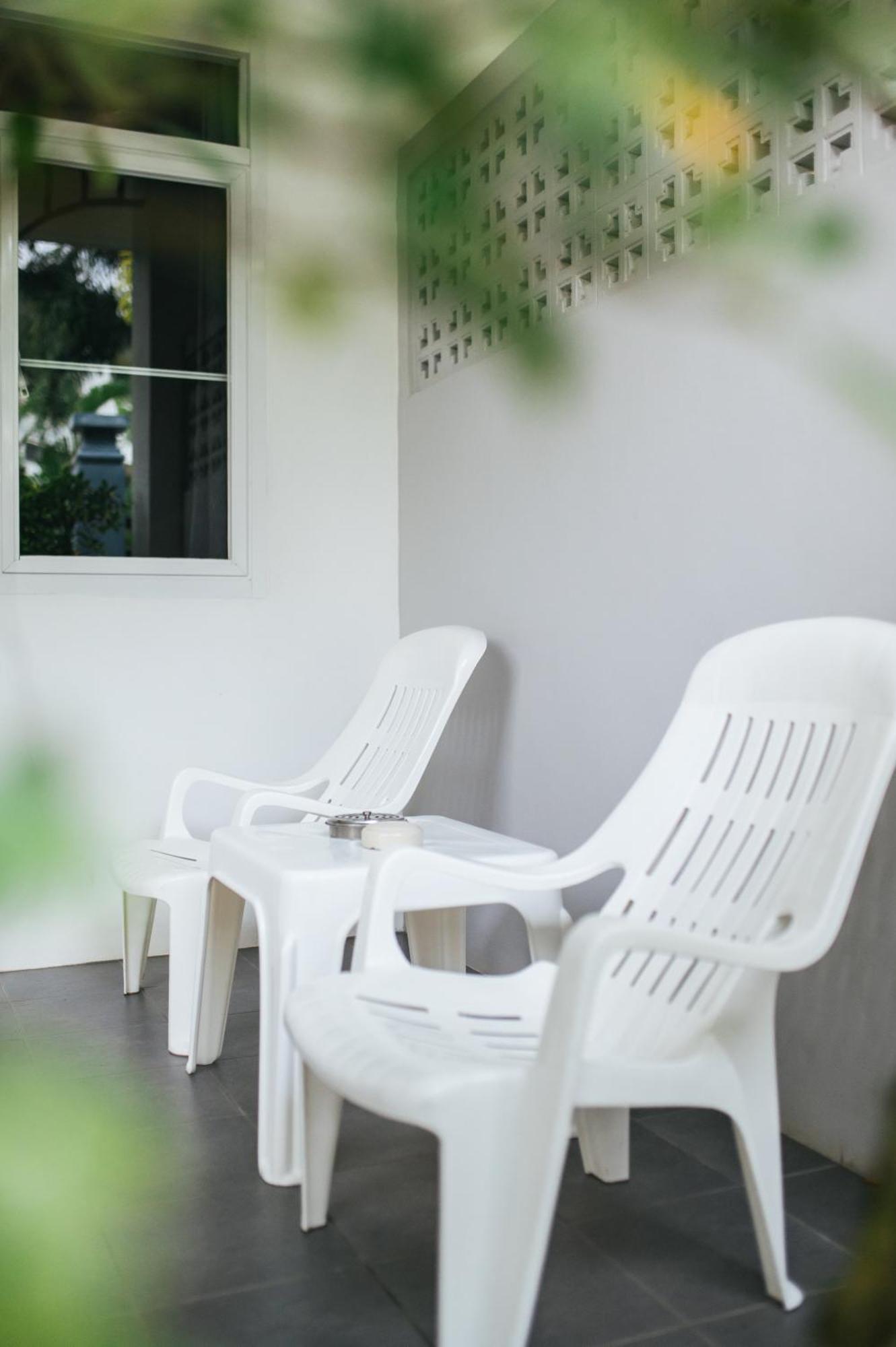 Vivace Kamala Beach