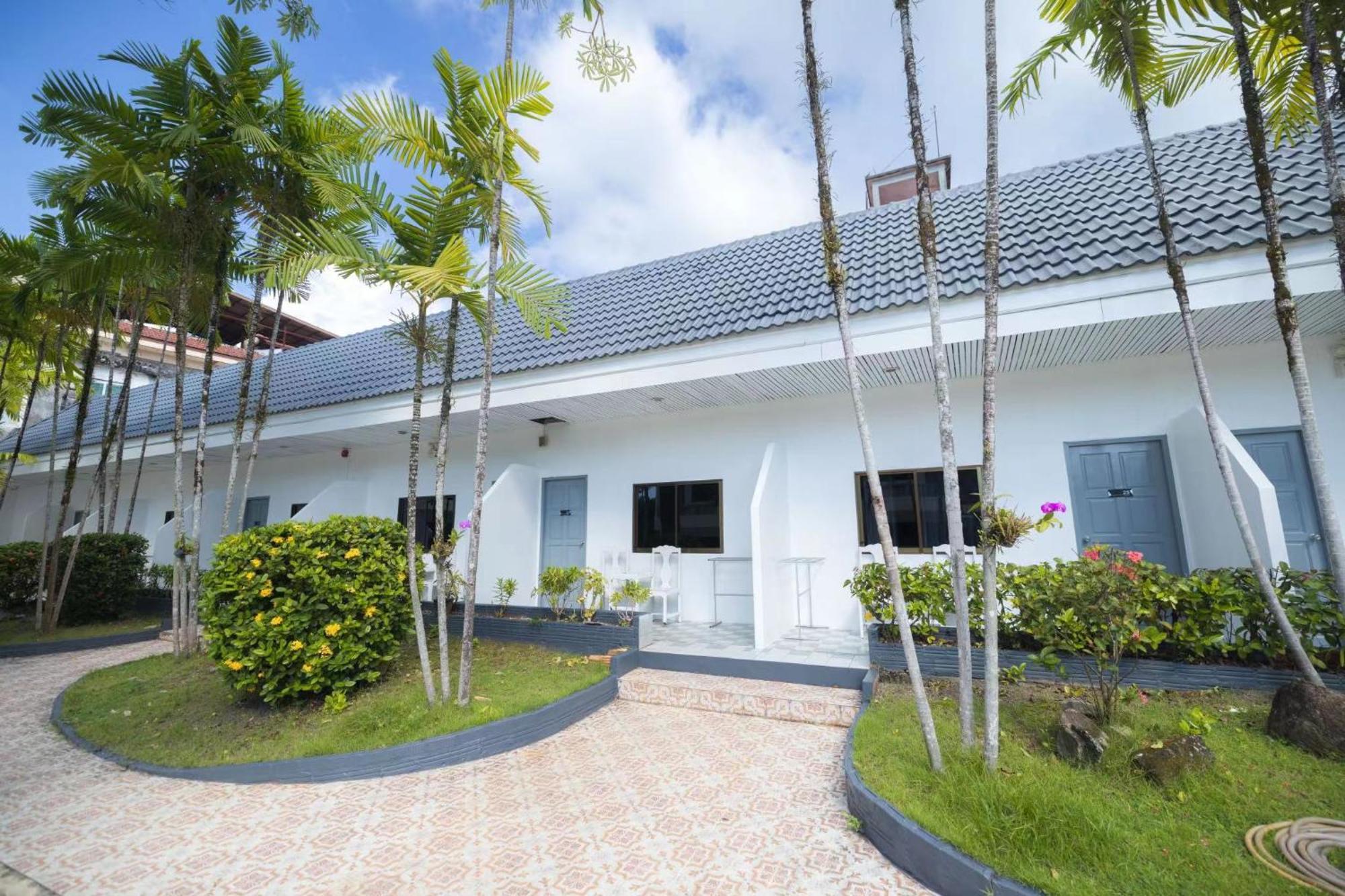 Hotel The Coconut Nanai 2*