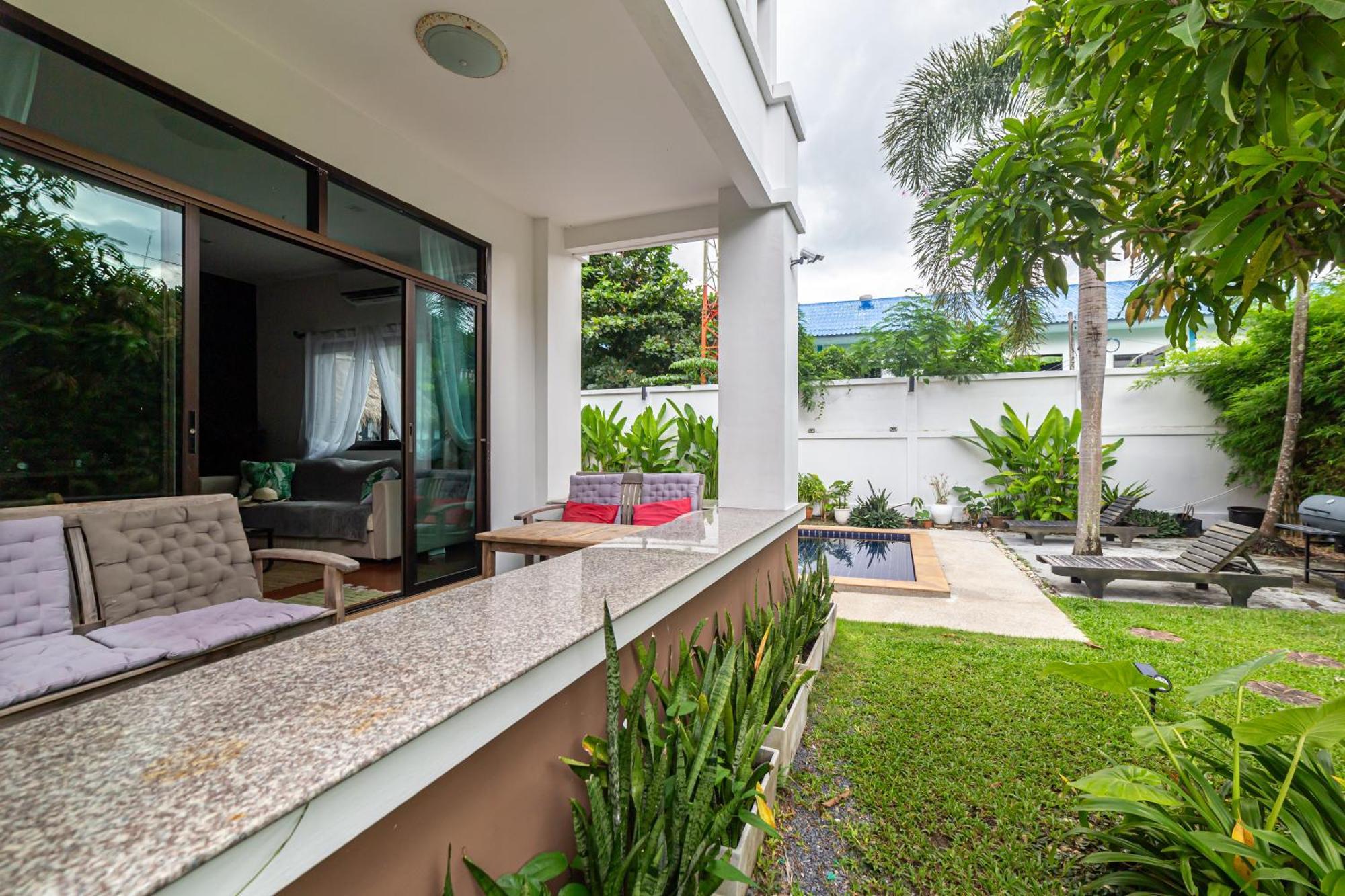 Beachfront Pool *