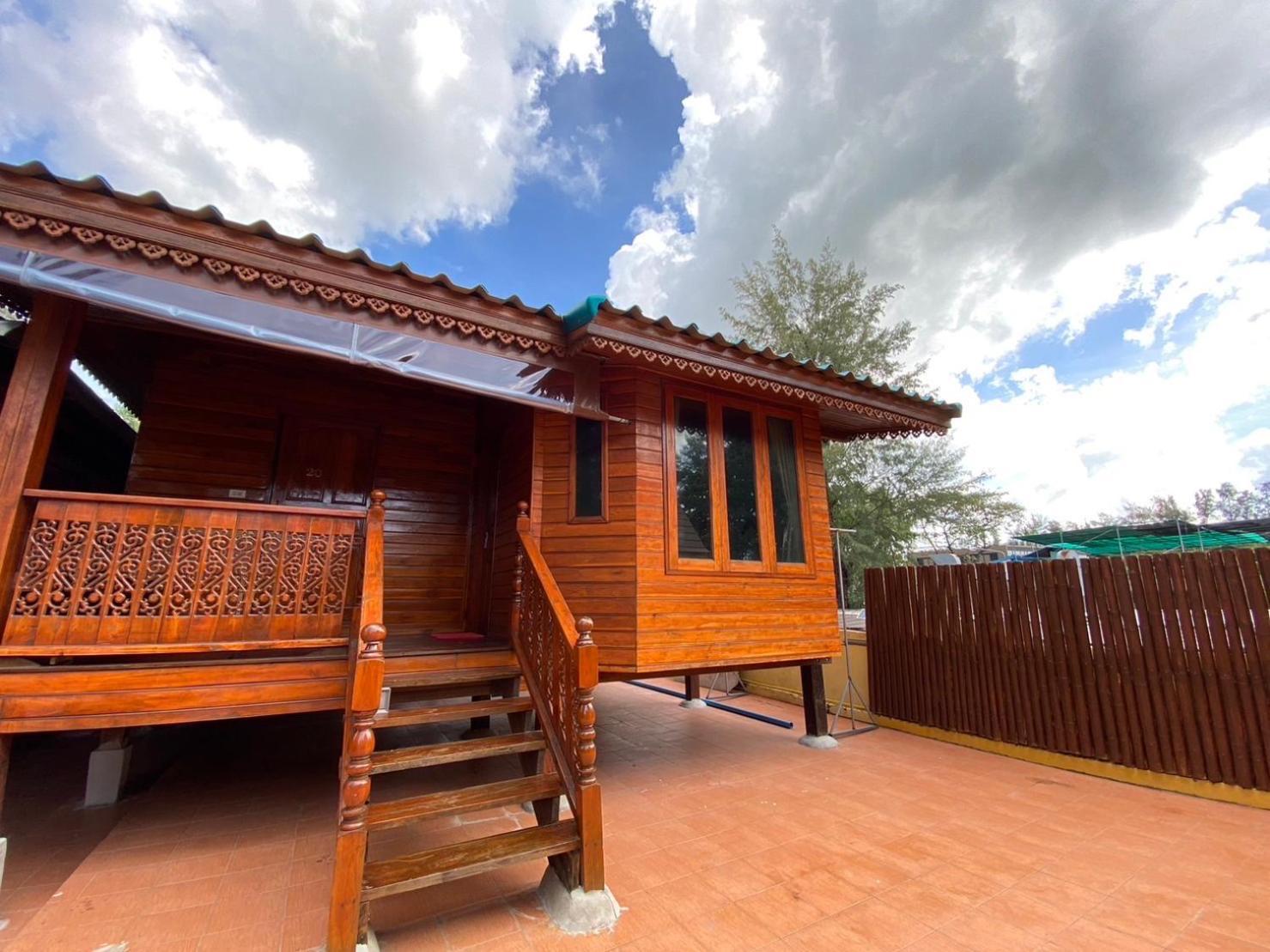 Ruan Mai Naiyang Beach Resort 2* Nai Yang