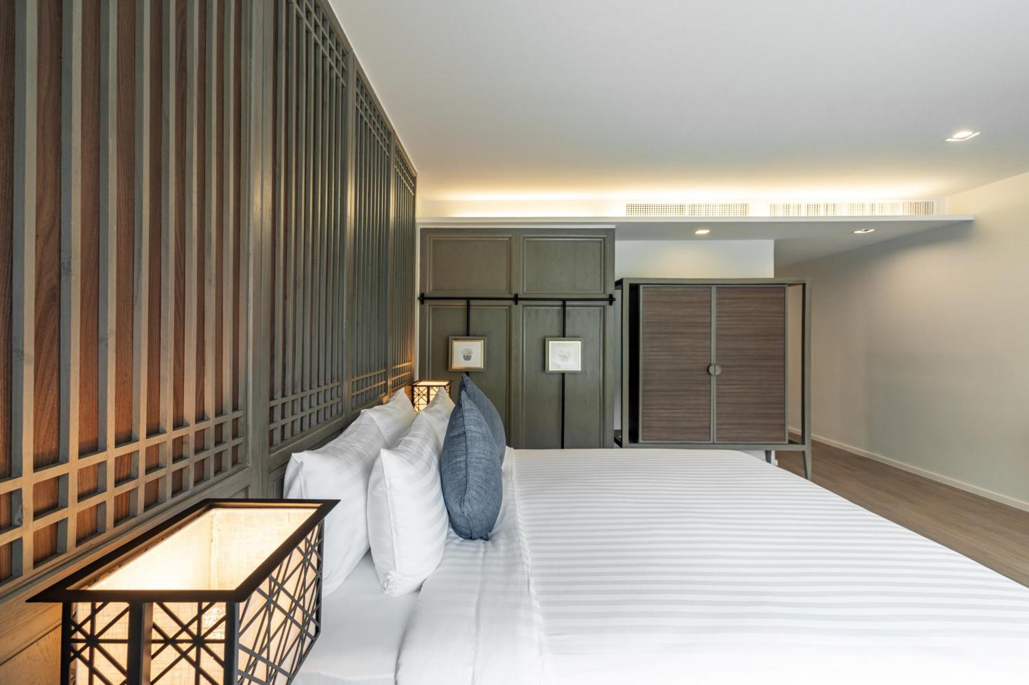 Bella Nara Phuket Naiyang 5*