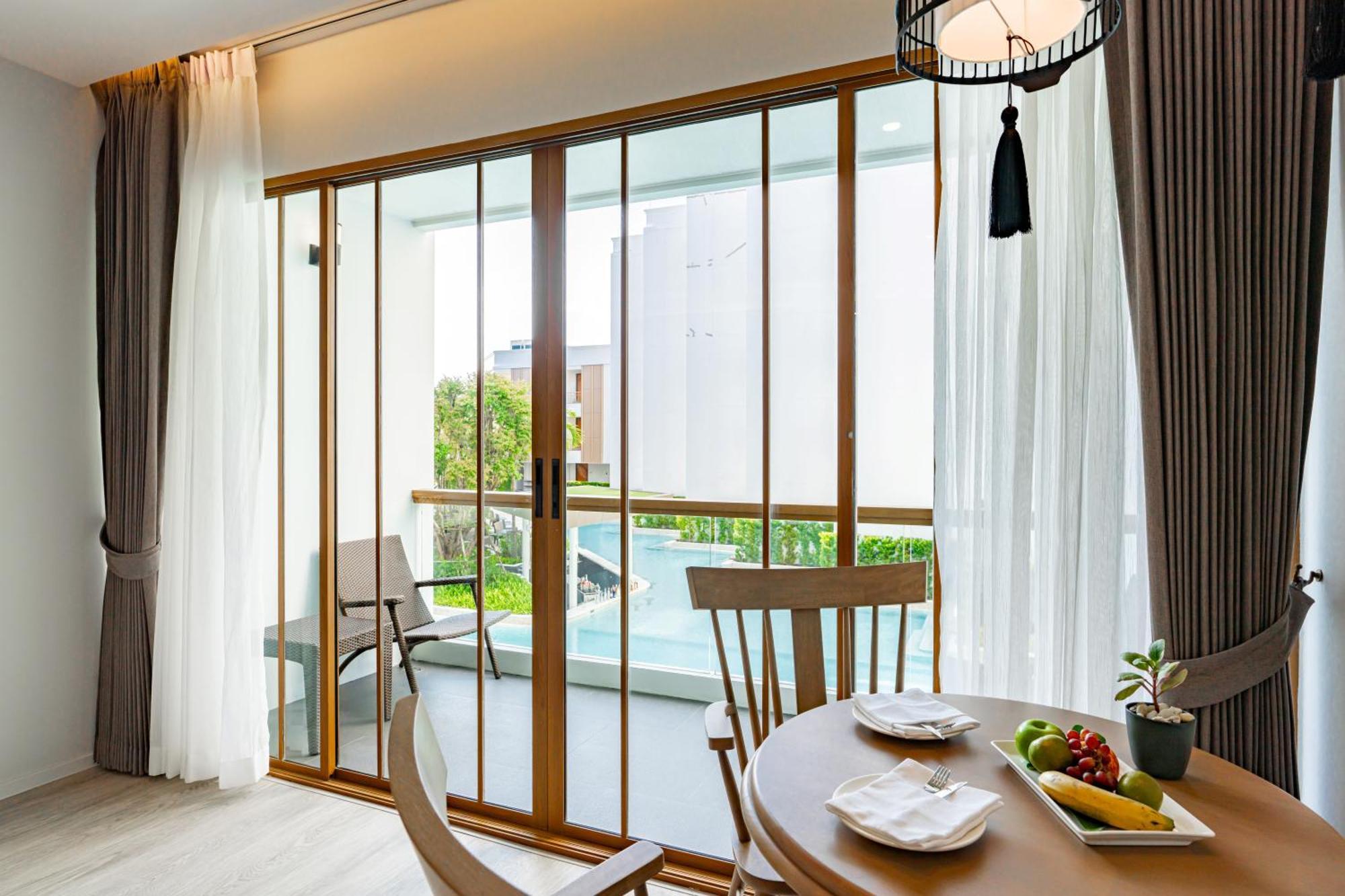 Hotel Bella Nara Phuket Naiyang Nai Yang Beach