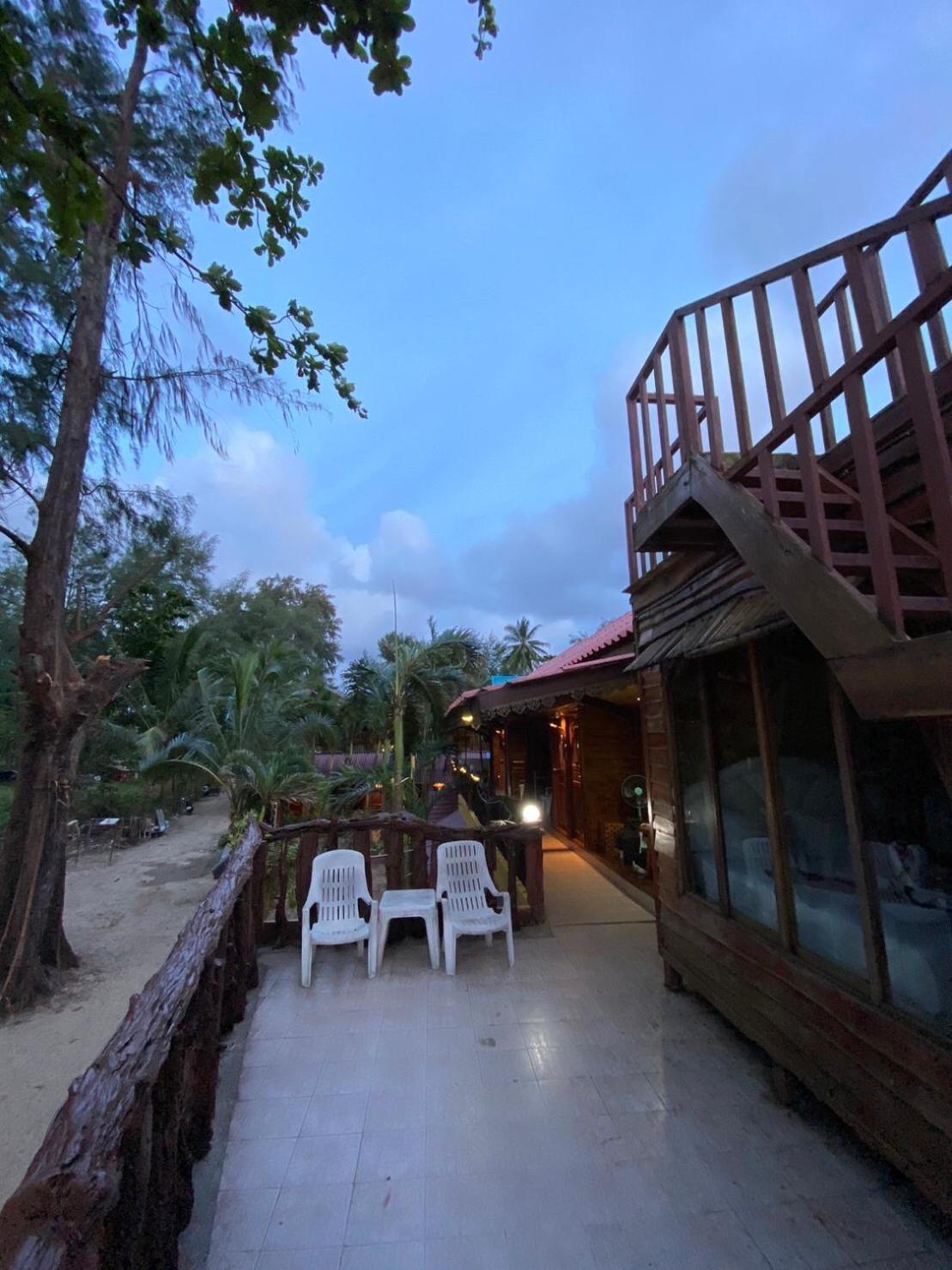 Ruan Mai Naiyang Beach Resort 2* Nai Yang