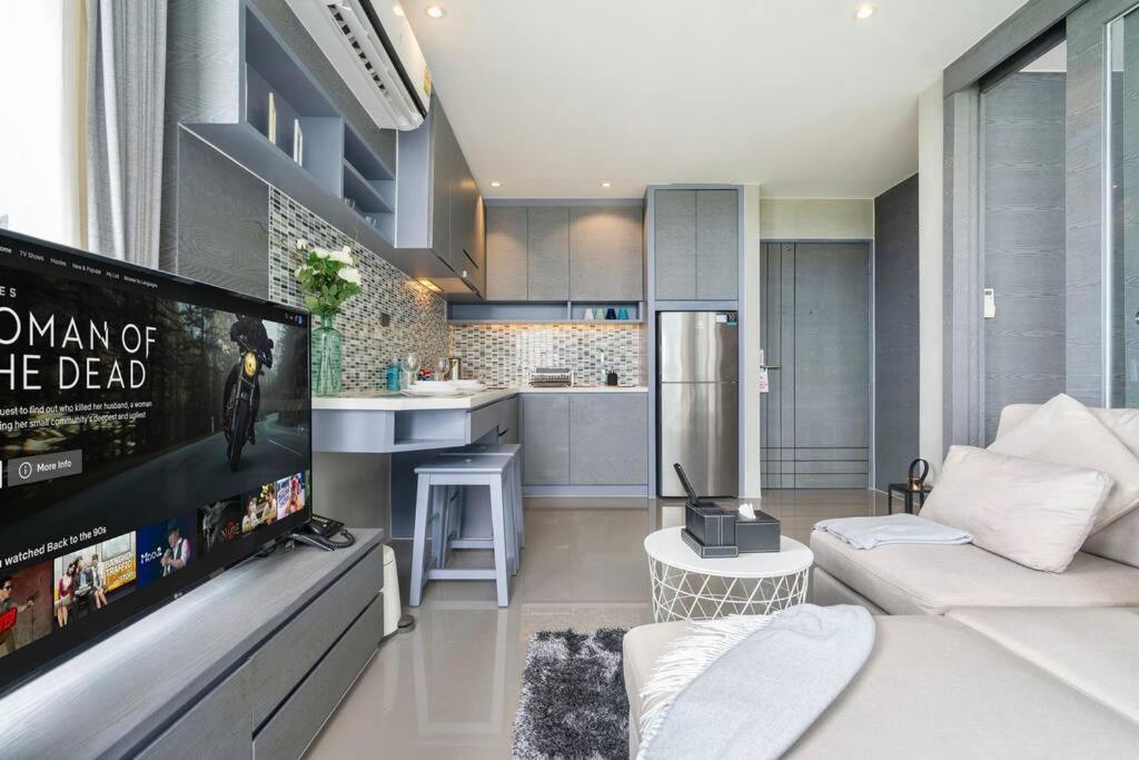 Luxury With 5 Stars Facilities Mountain View Kamala Beach