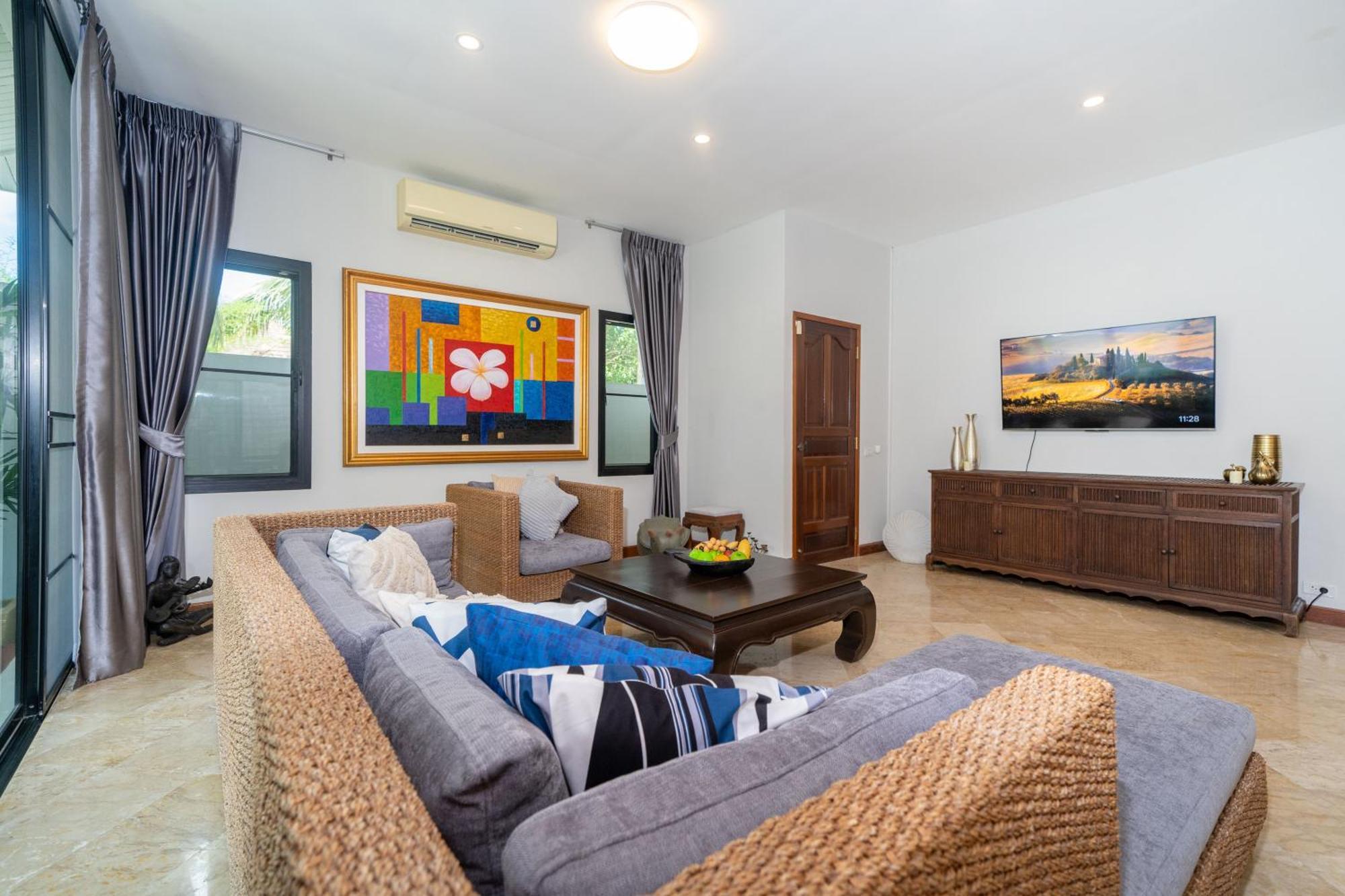 Sanook Dream Nai Harn Villa