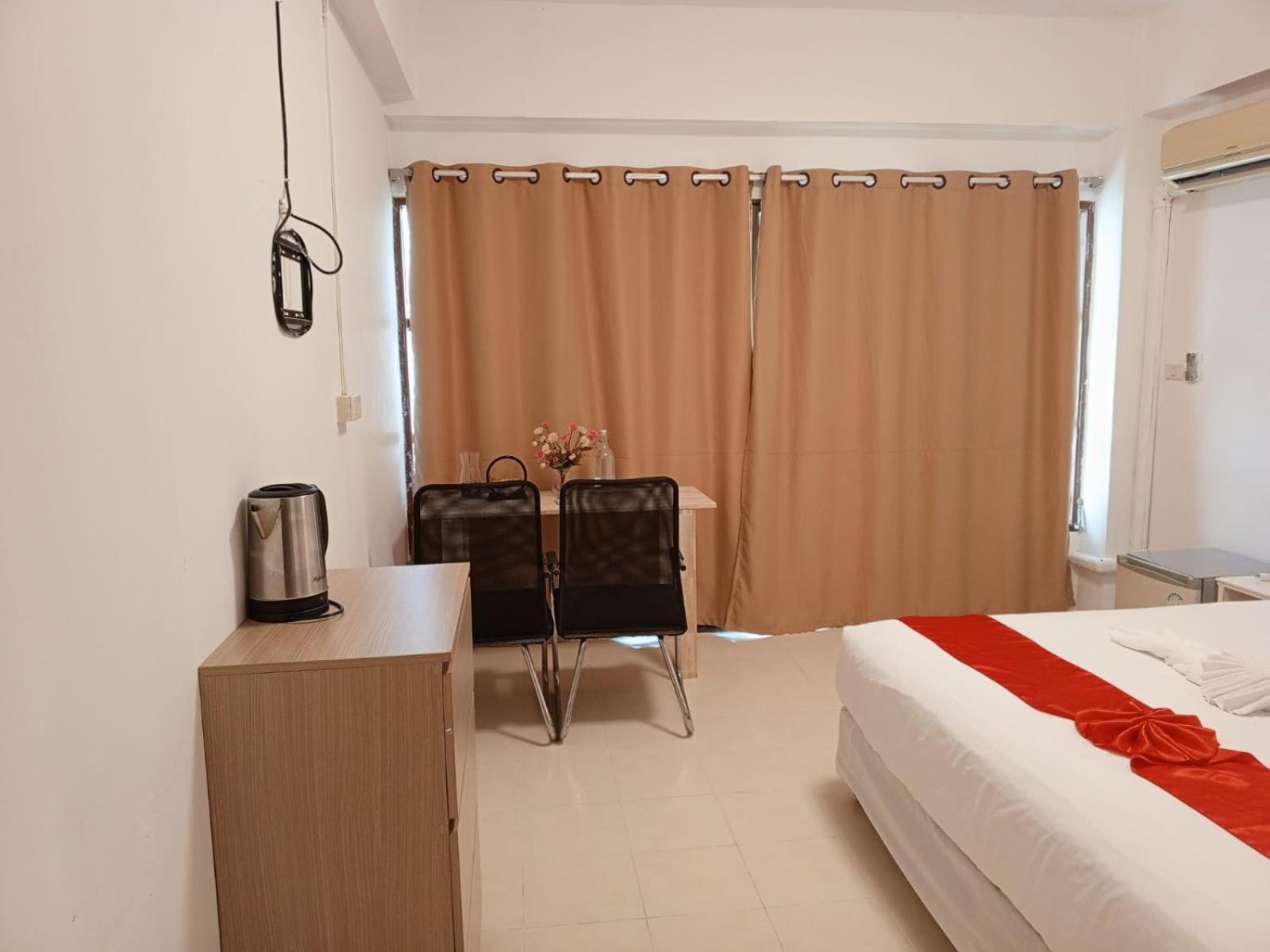 House & Karon Phuket Hotel