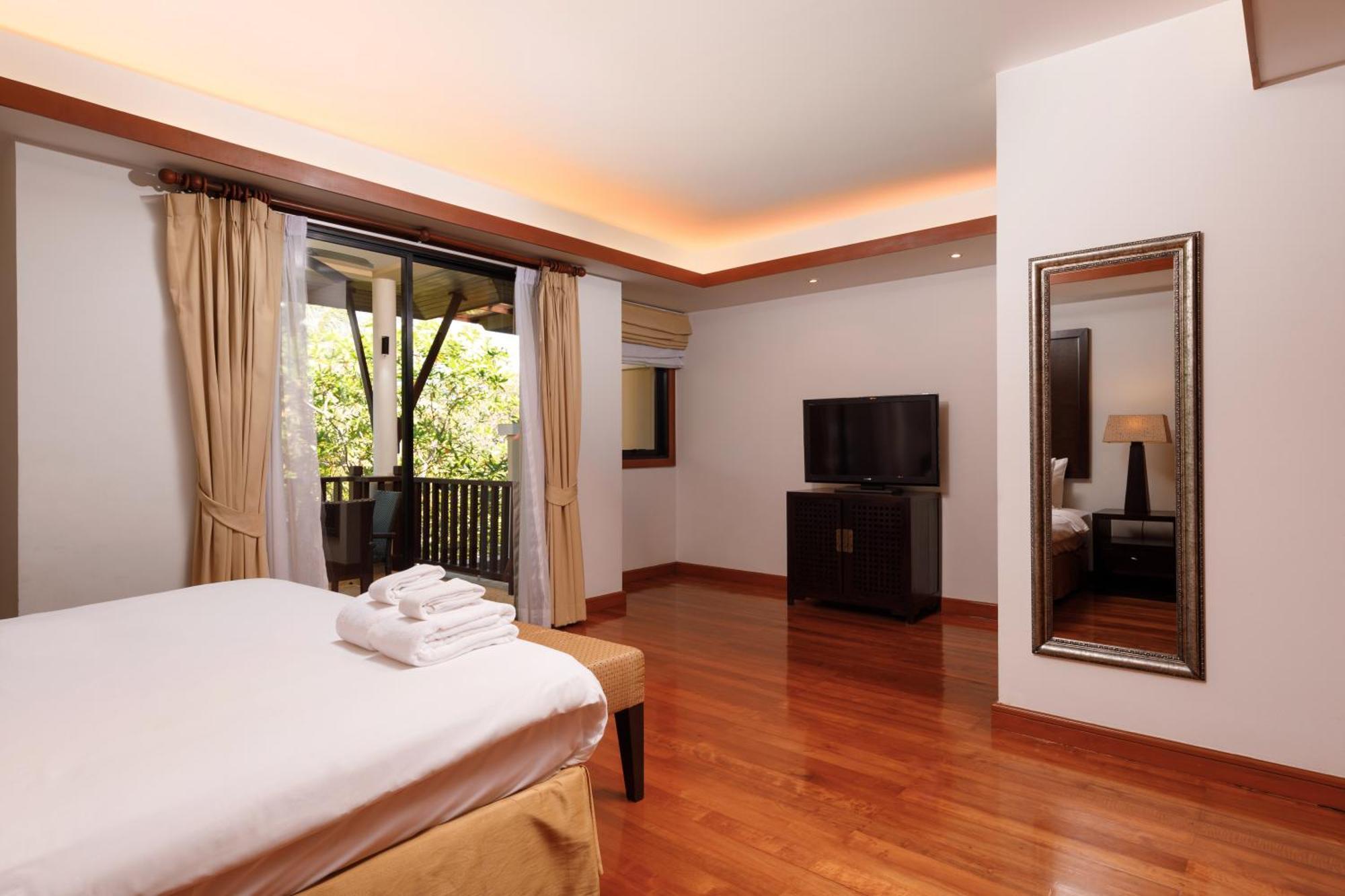 Comfort House With Pool In The Garden - Laguna 138 * Phuket