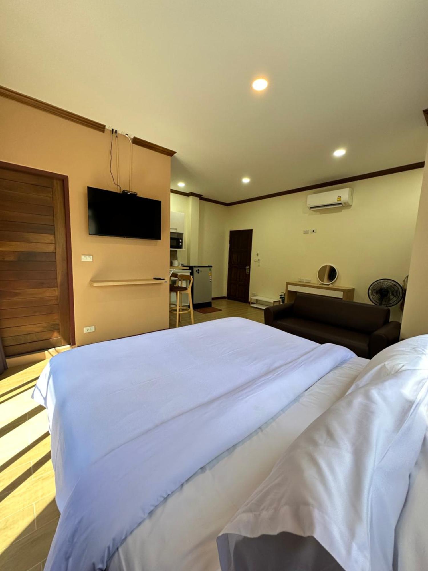 Noi Place Apartment