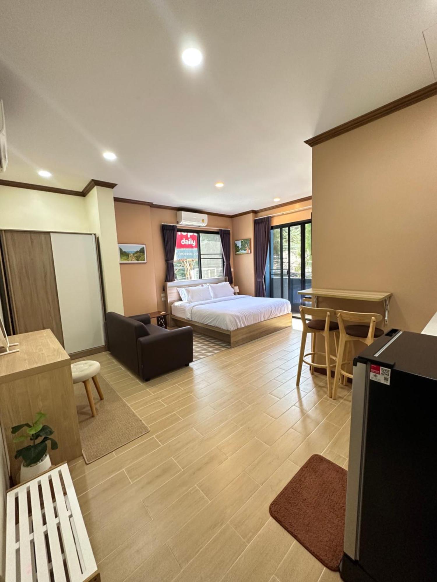Noi Place Apartment Kata Beach (Phuket)