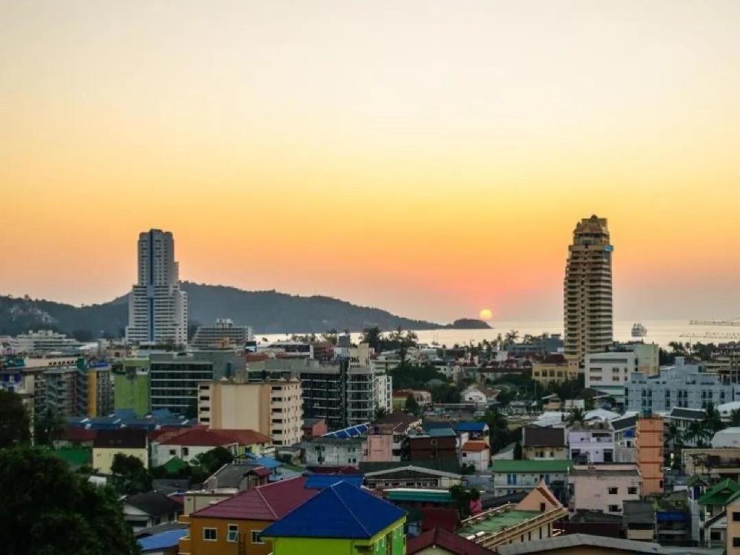Ocean View Treasure Hotel