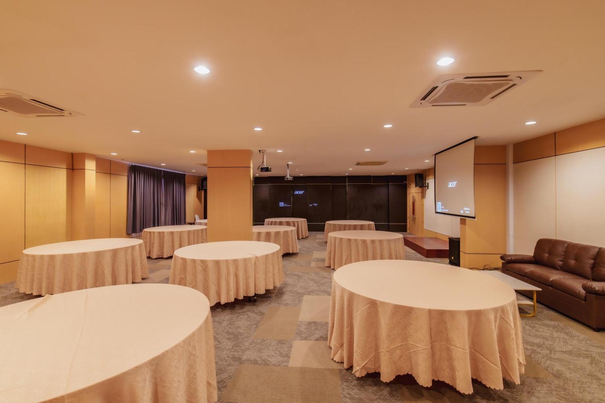 Elite By Bauman Hotel