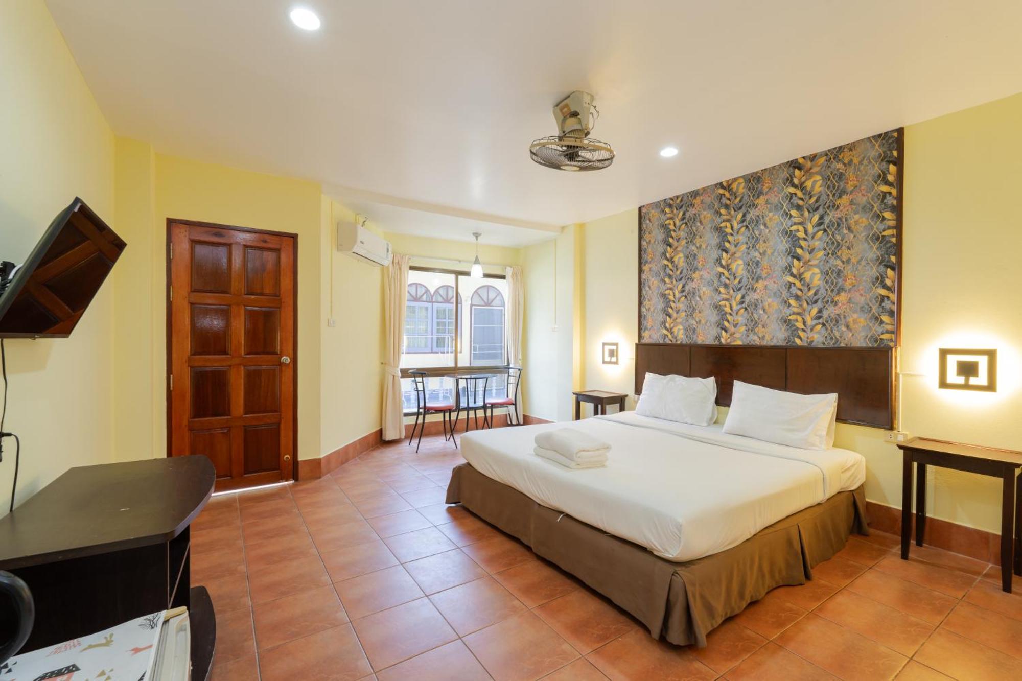 Amarin Hotel