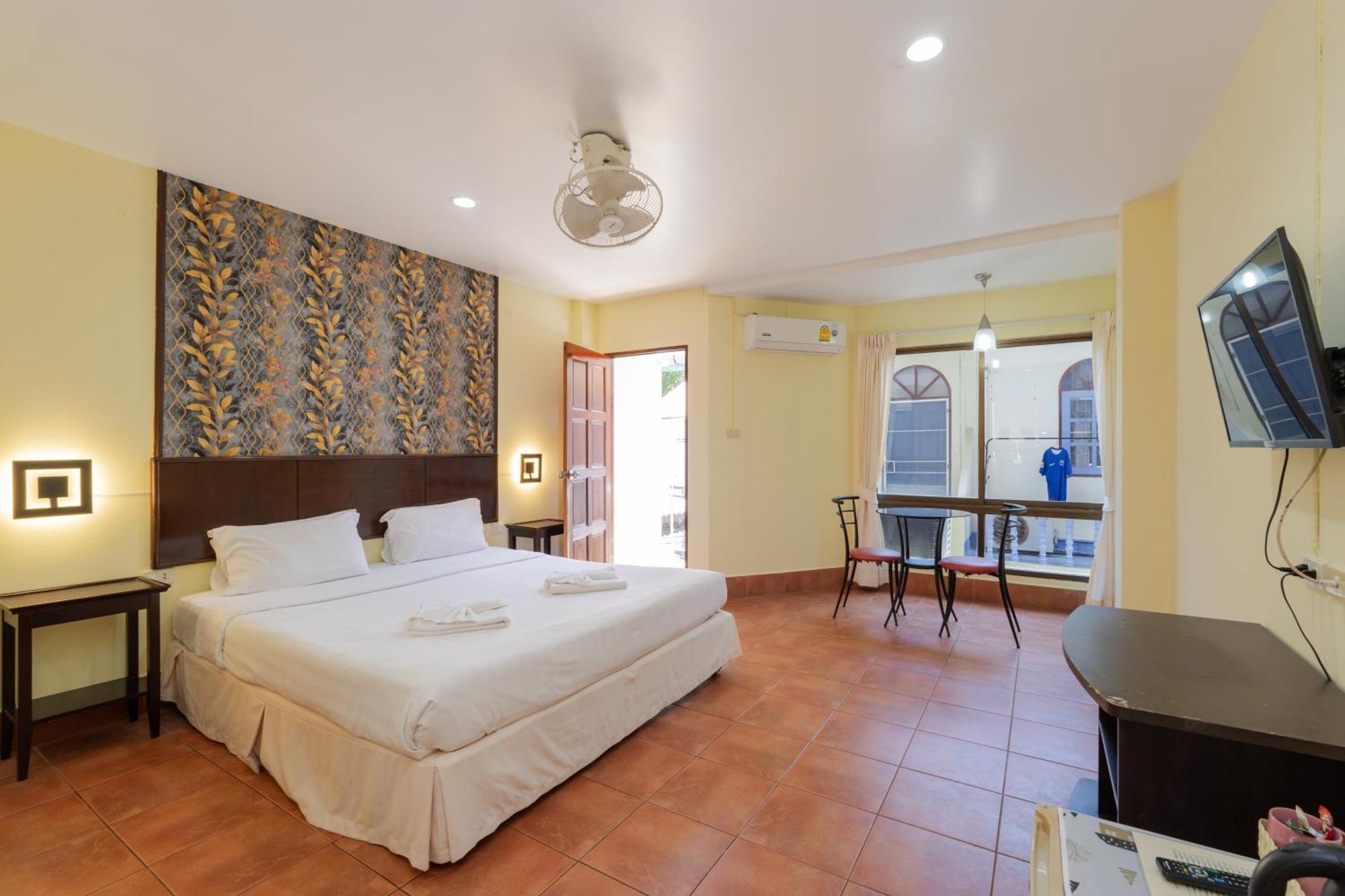 Hotel Amarin 3*