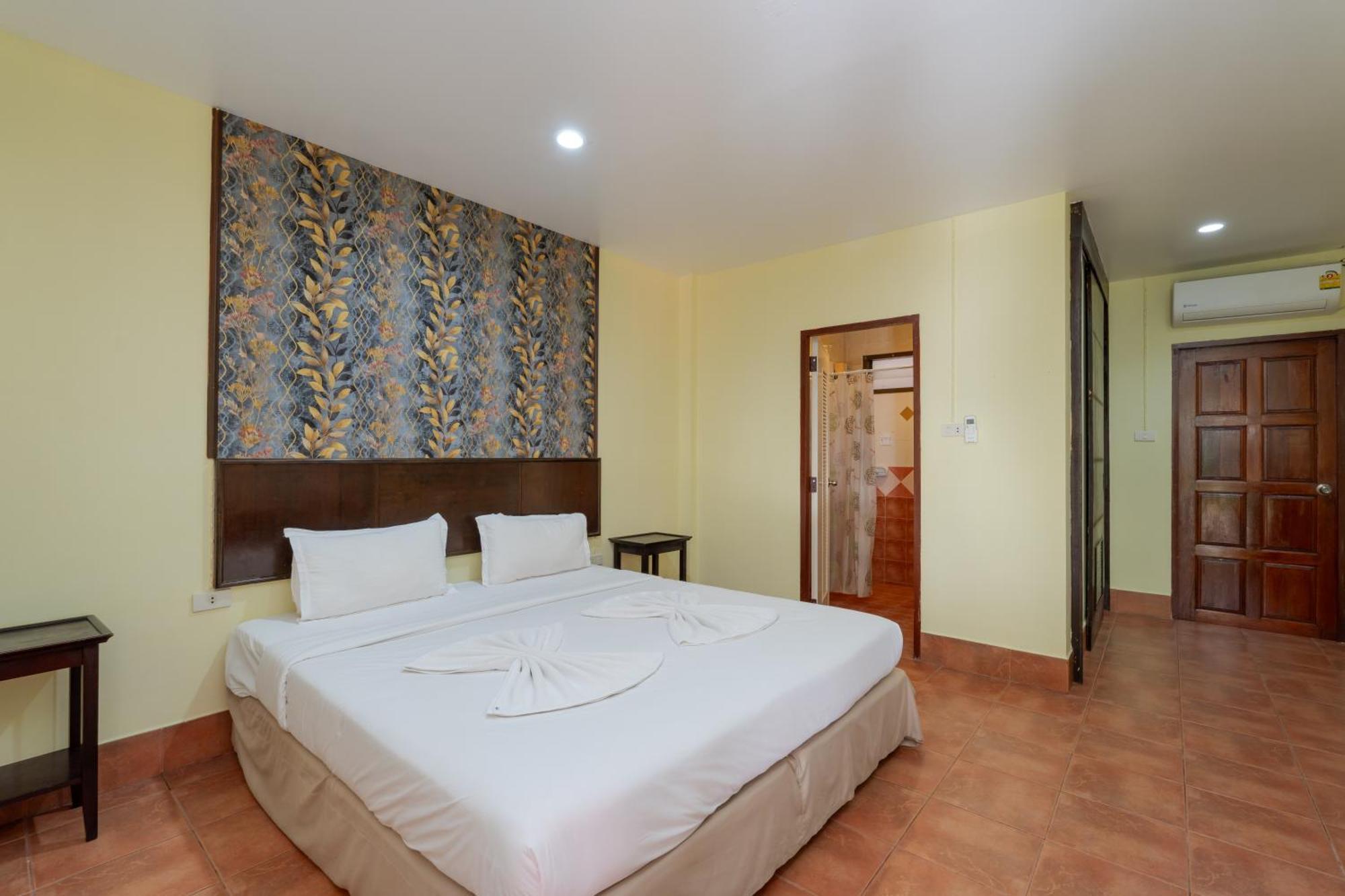 Hotel Amarin Patong