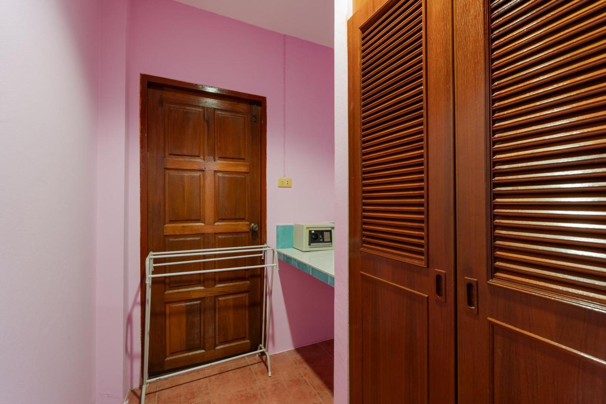 Amarin Hotel 3*