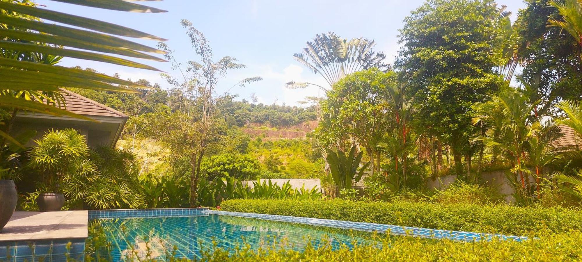 Flora 5/6p Phuket