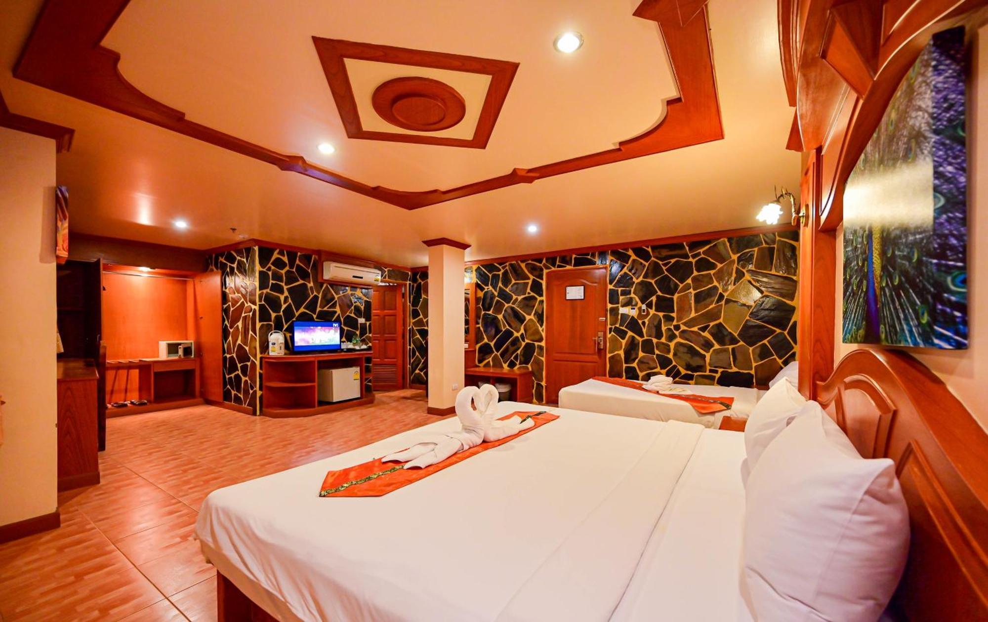 Tiger Complex Hotel 3*