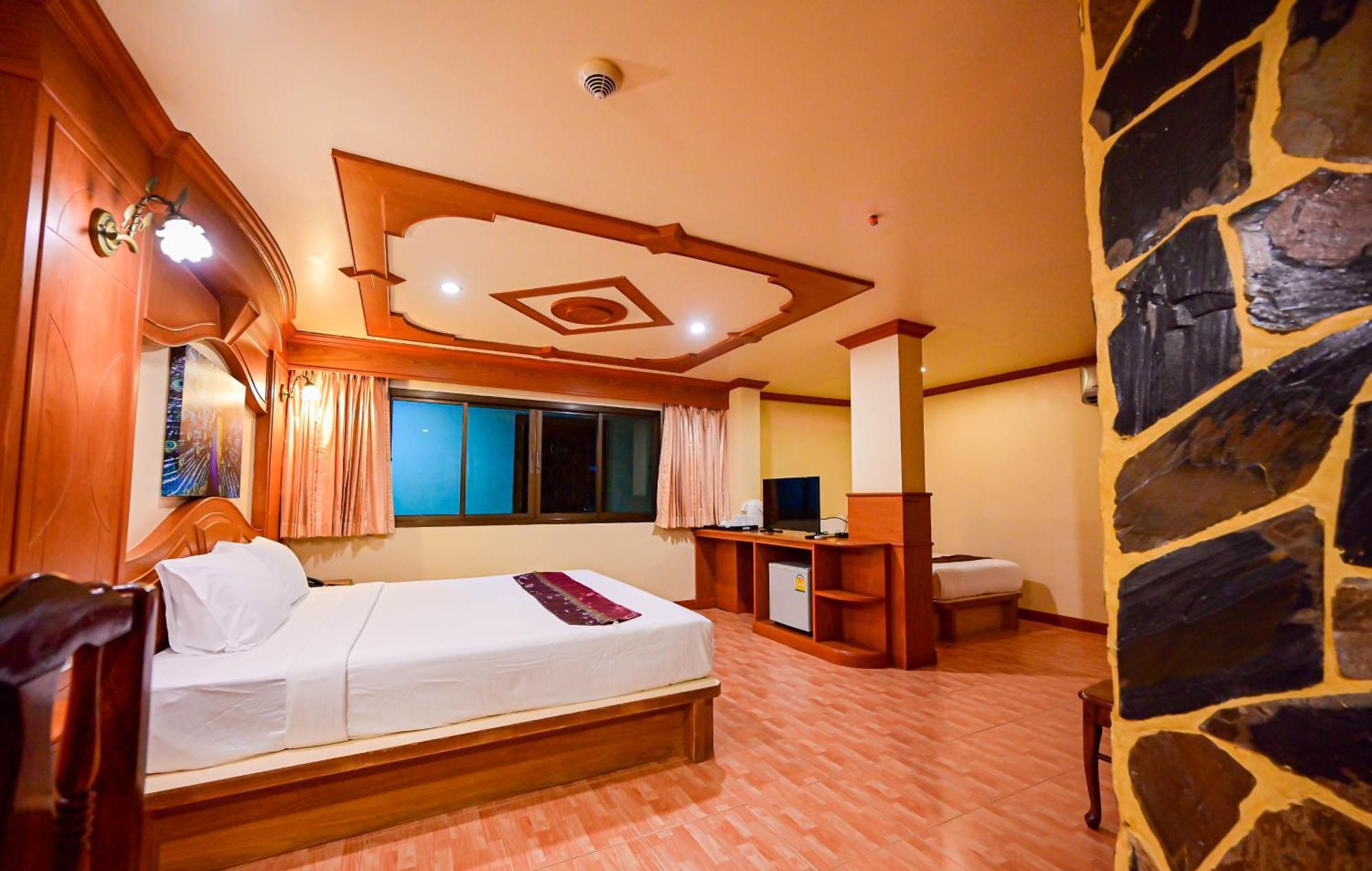 Hotel Tiger Complex 3*