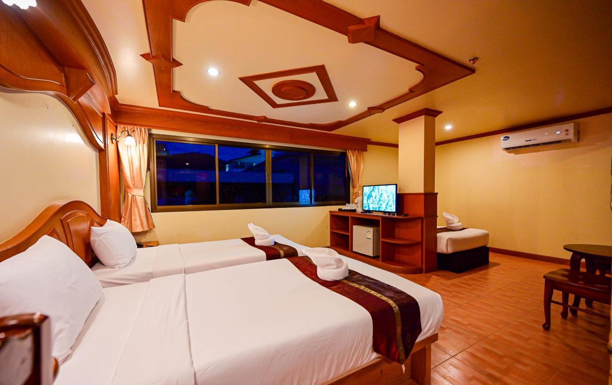 Hotel Tiger Complex 3*