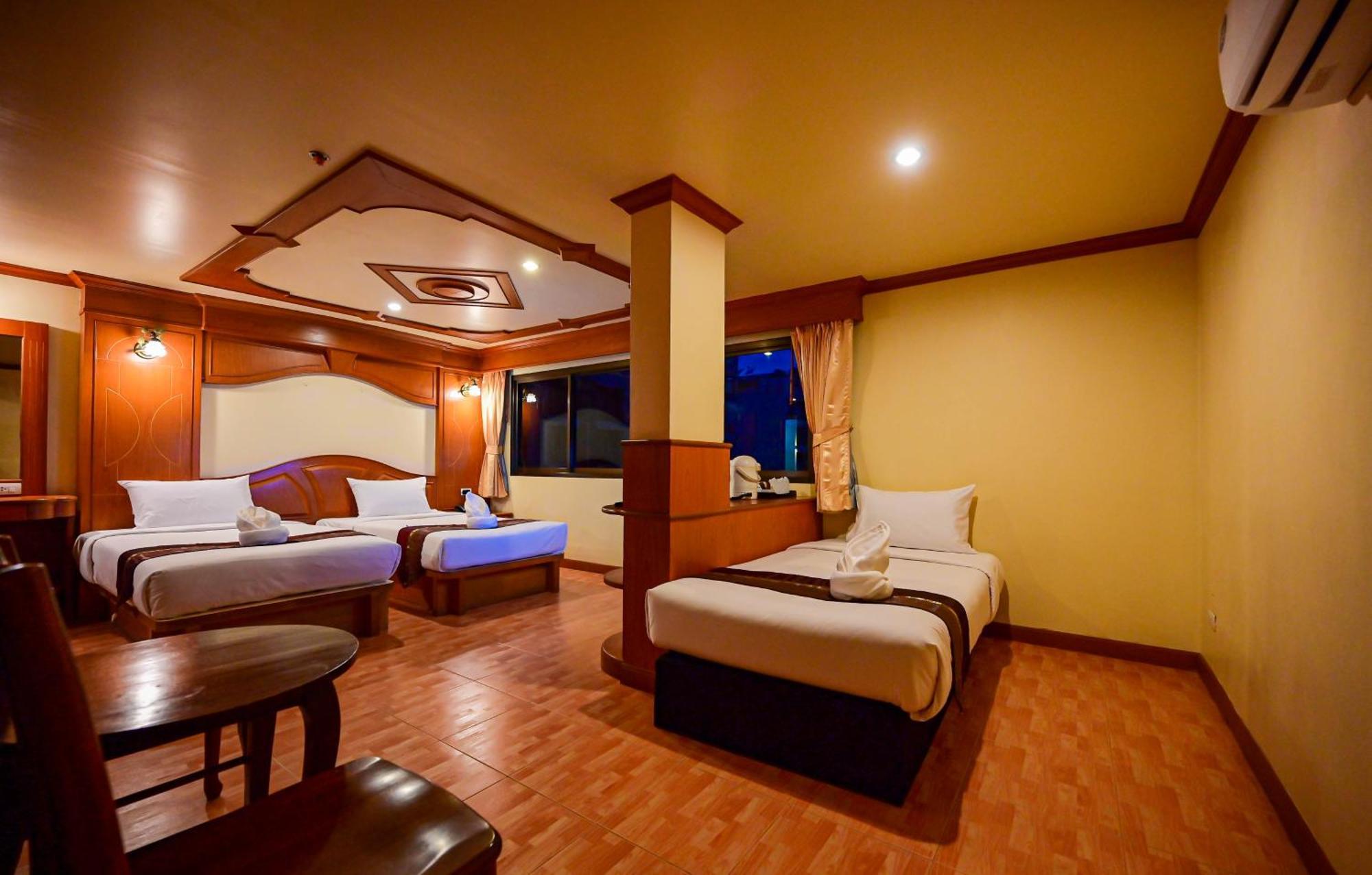 Tiger Complex Hotel 3*