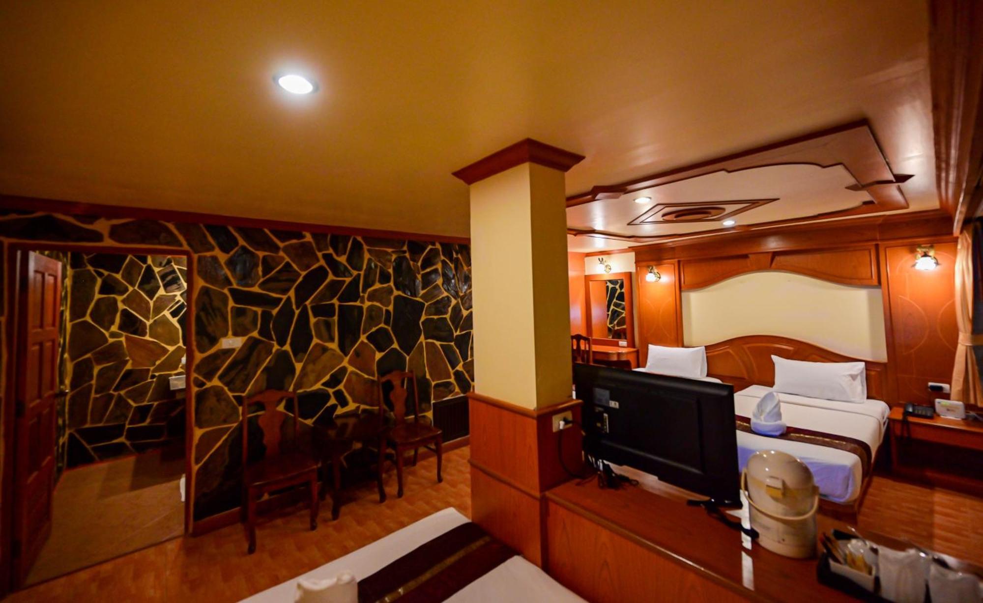 Tiger Complex Hotel Patong
