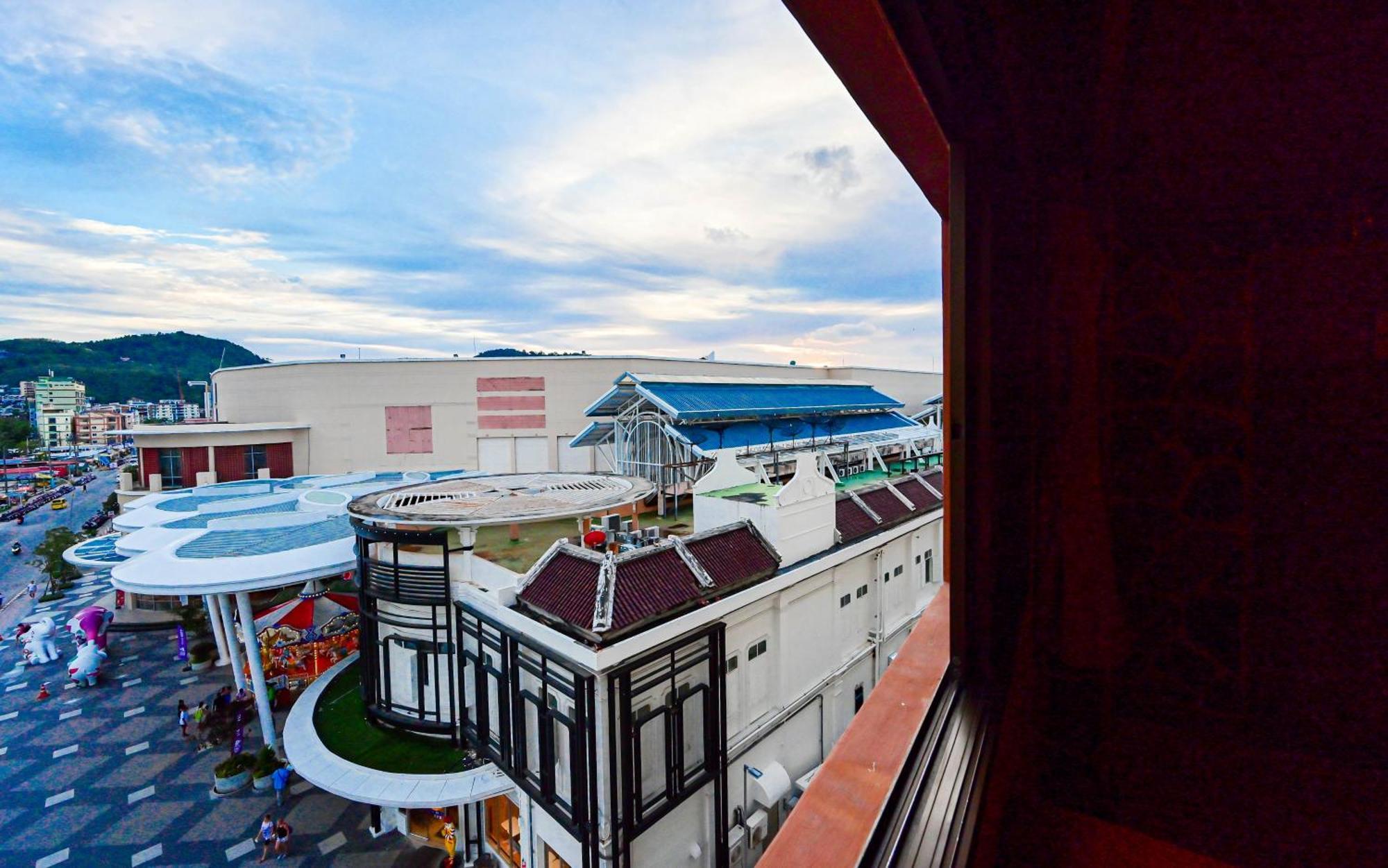 Hotel Tiger Complex