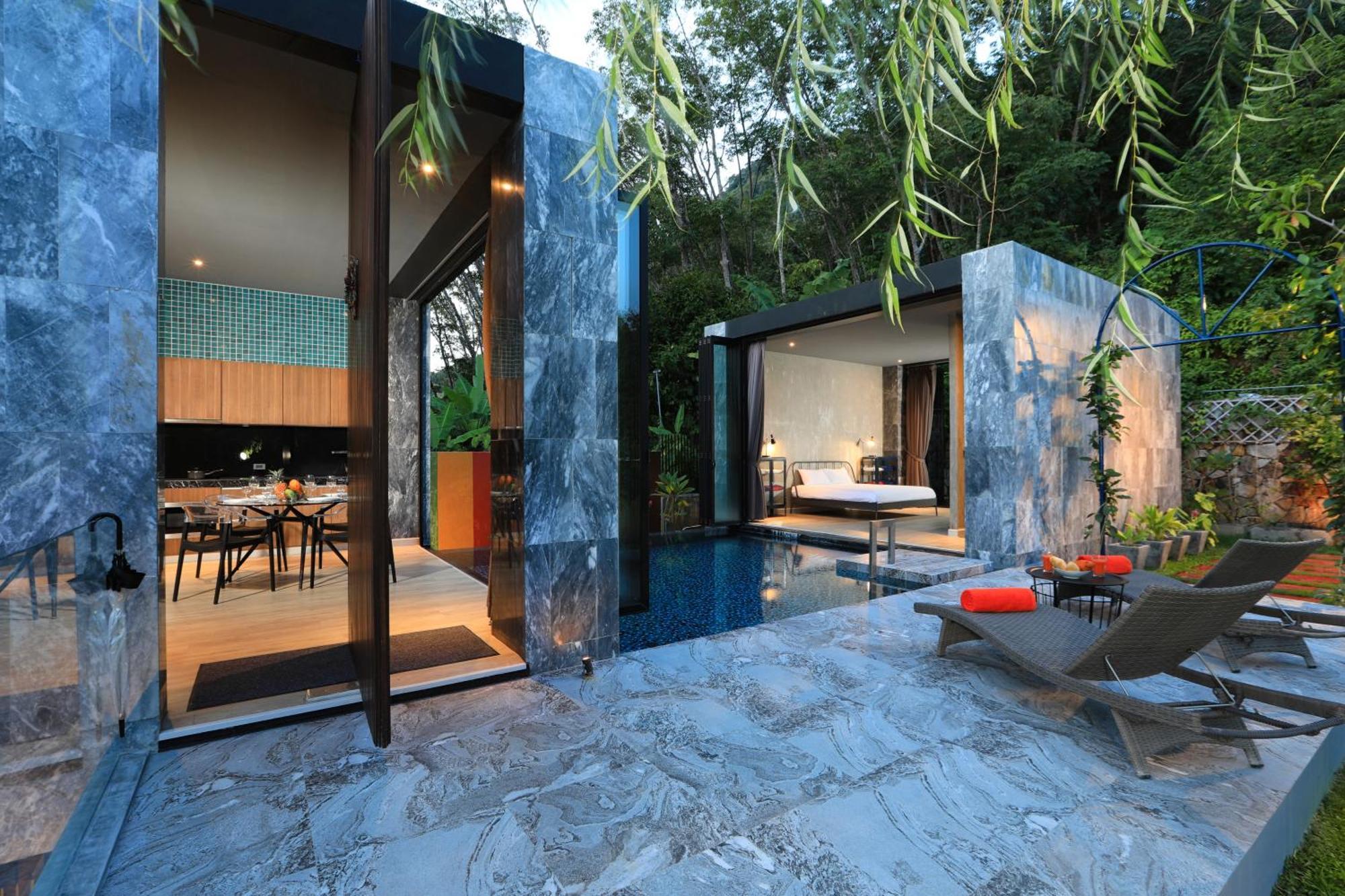 Seclusion In The Mountains, Near
