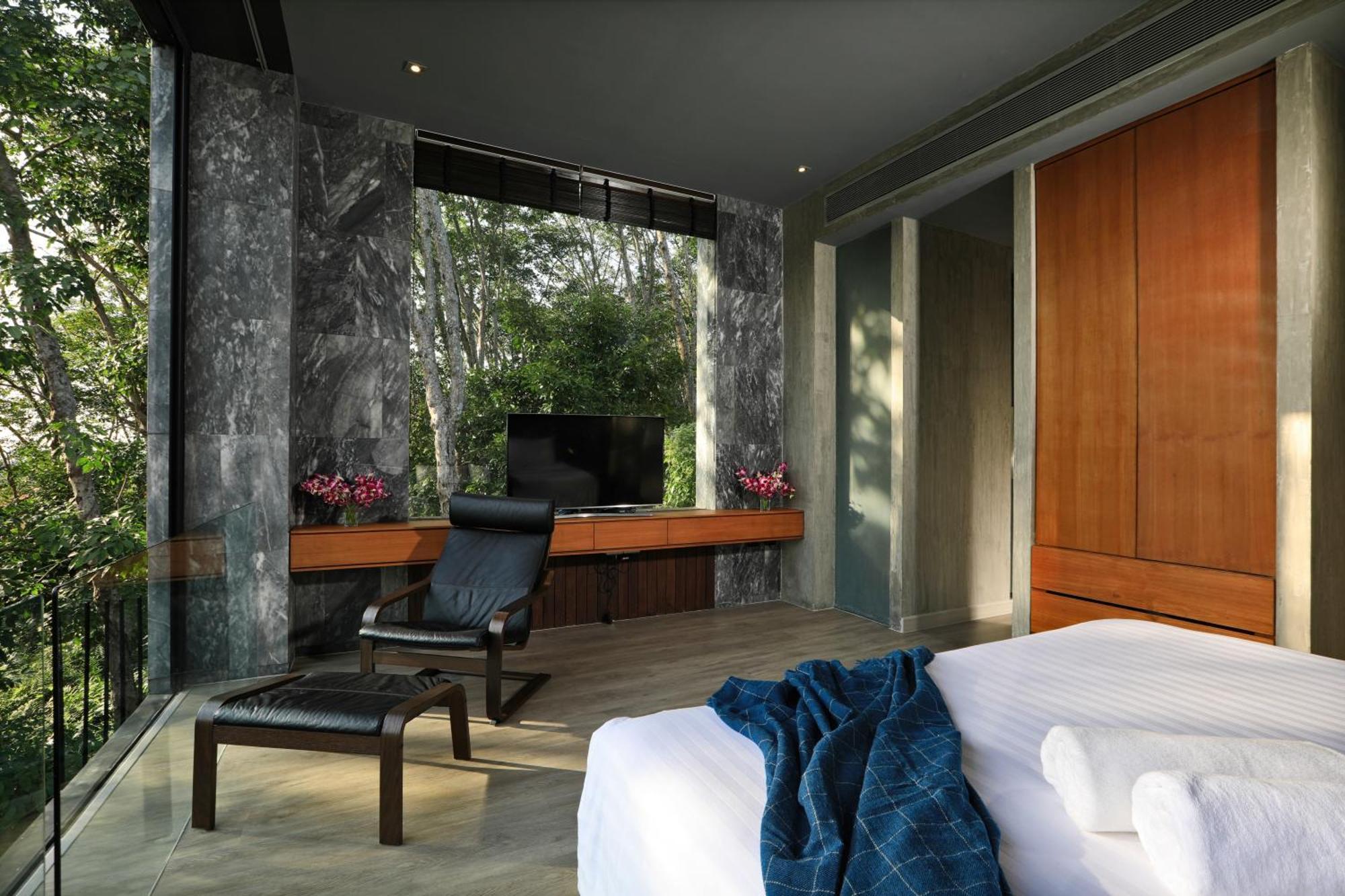 Seclusion In The Mountains, Near