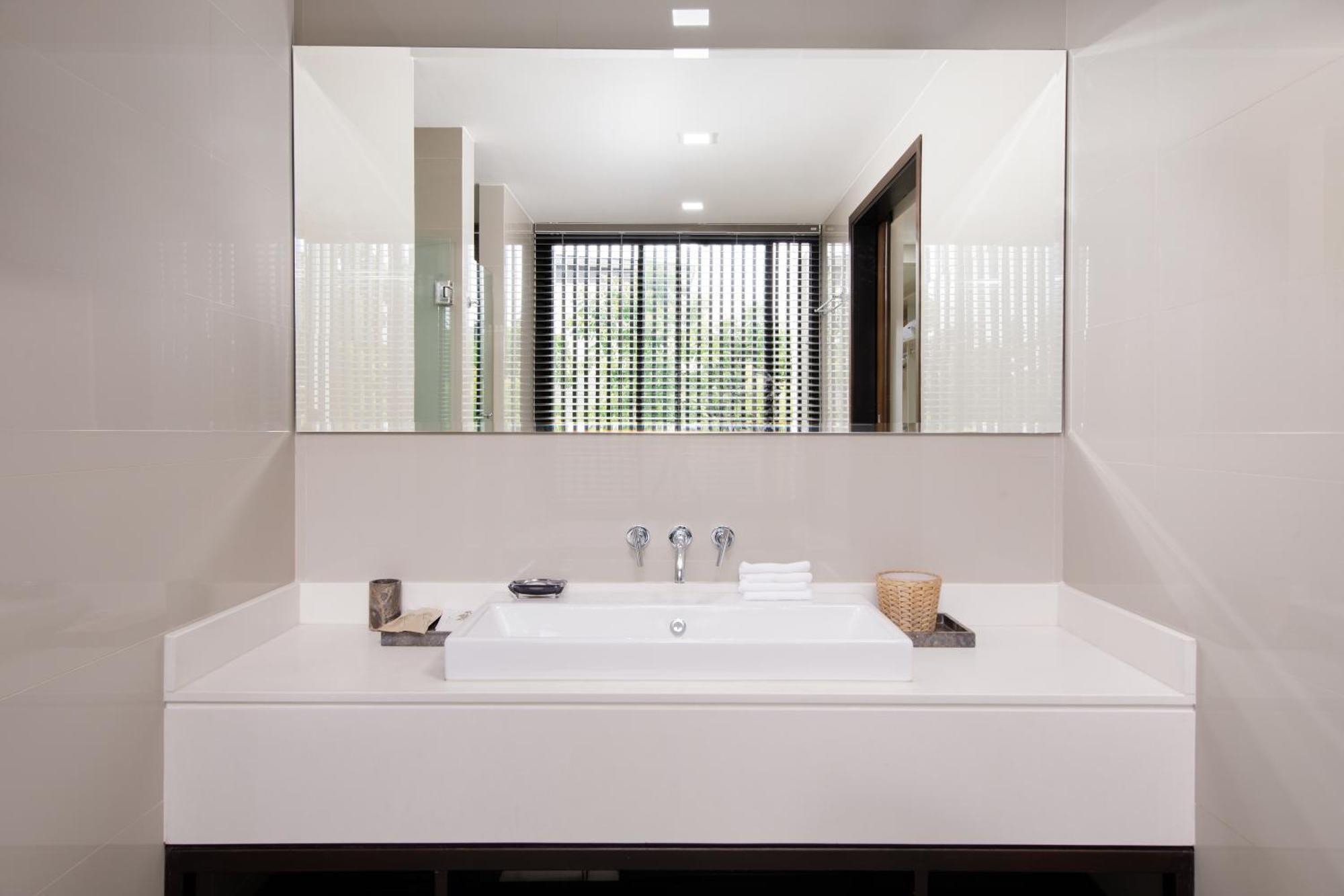 Modern With Pool Close To The - Lp #97 Villa
