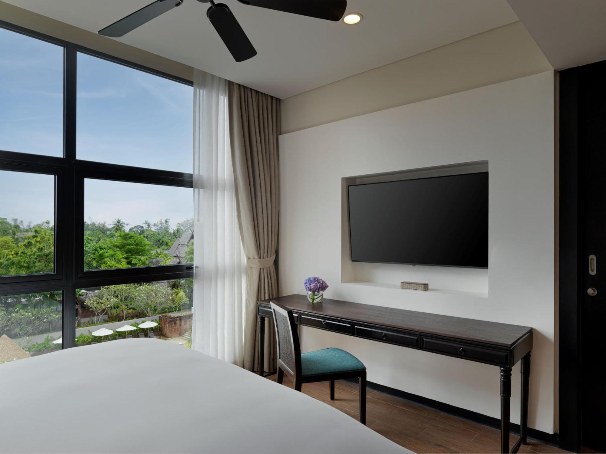 Avani Phuket 5*