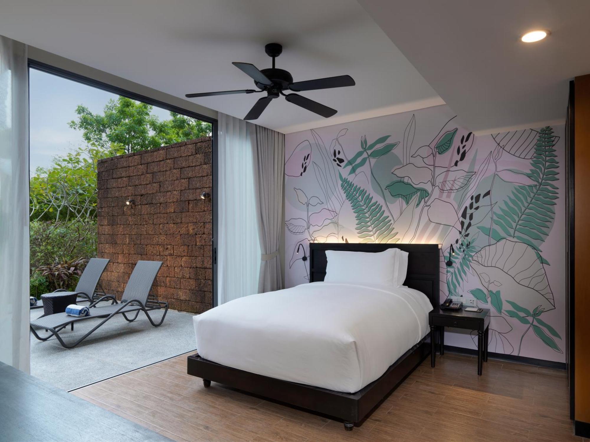 Avani Phuket Resort 5*