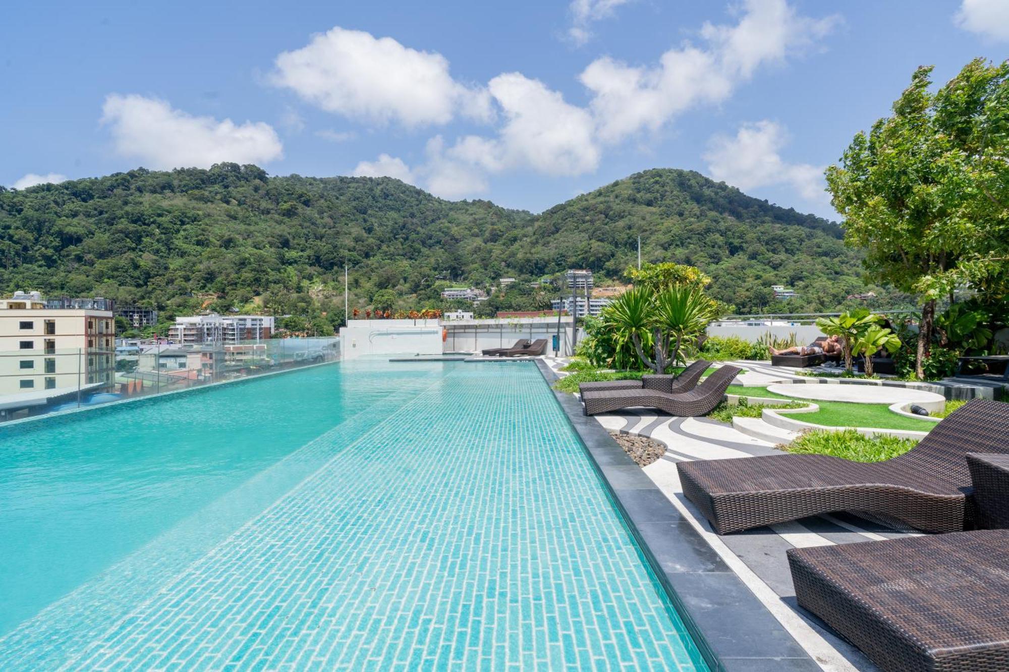 Journeyhub Phuket Hotel Patong